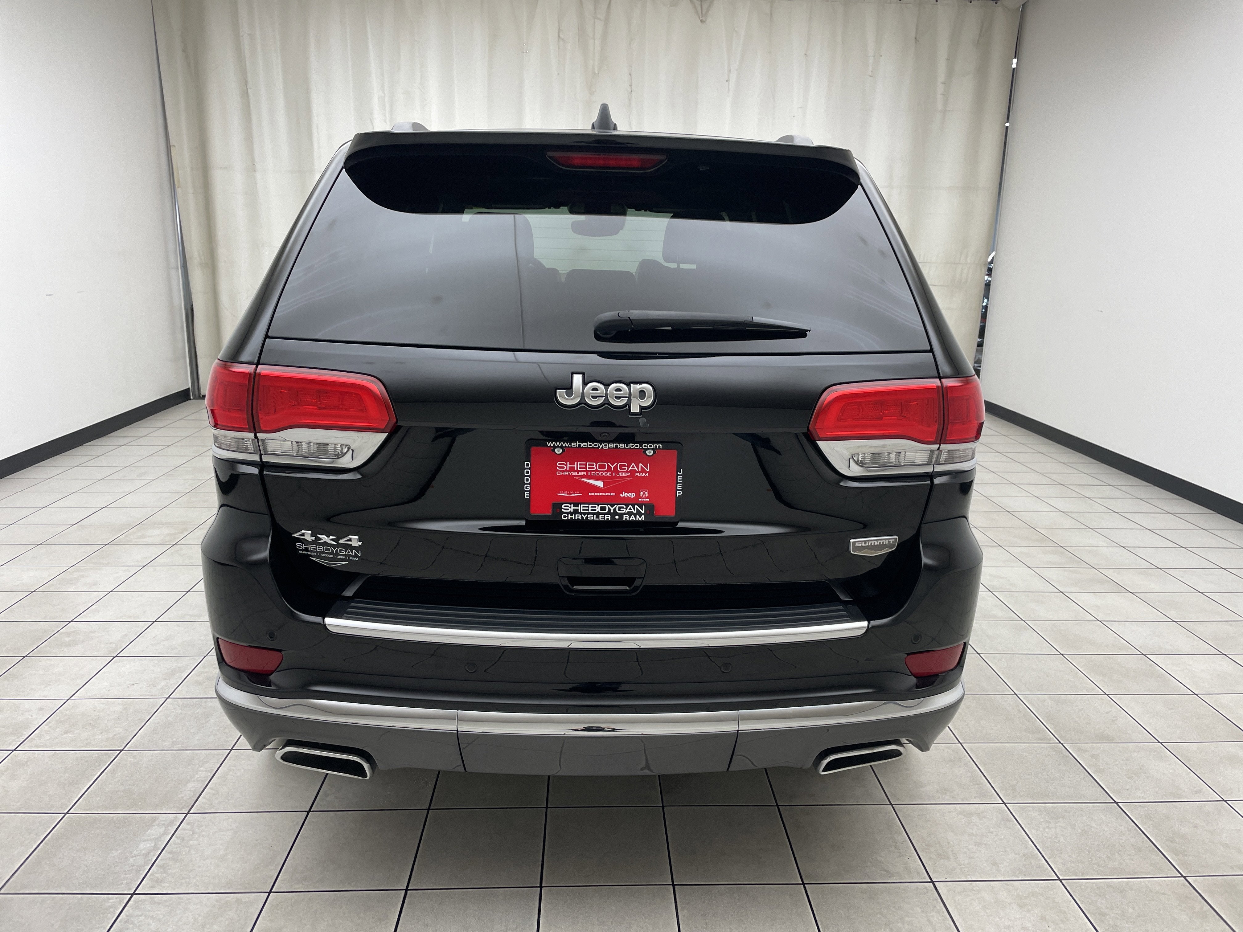 2017 Jeep Grand Cherokee Summit 4x4