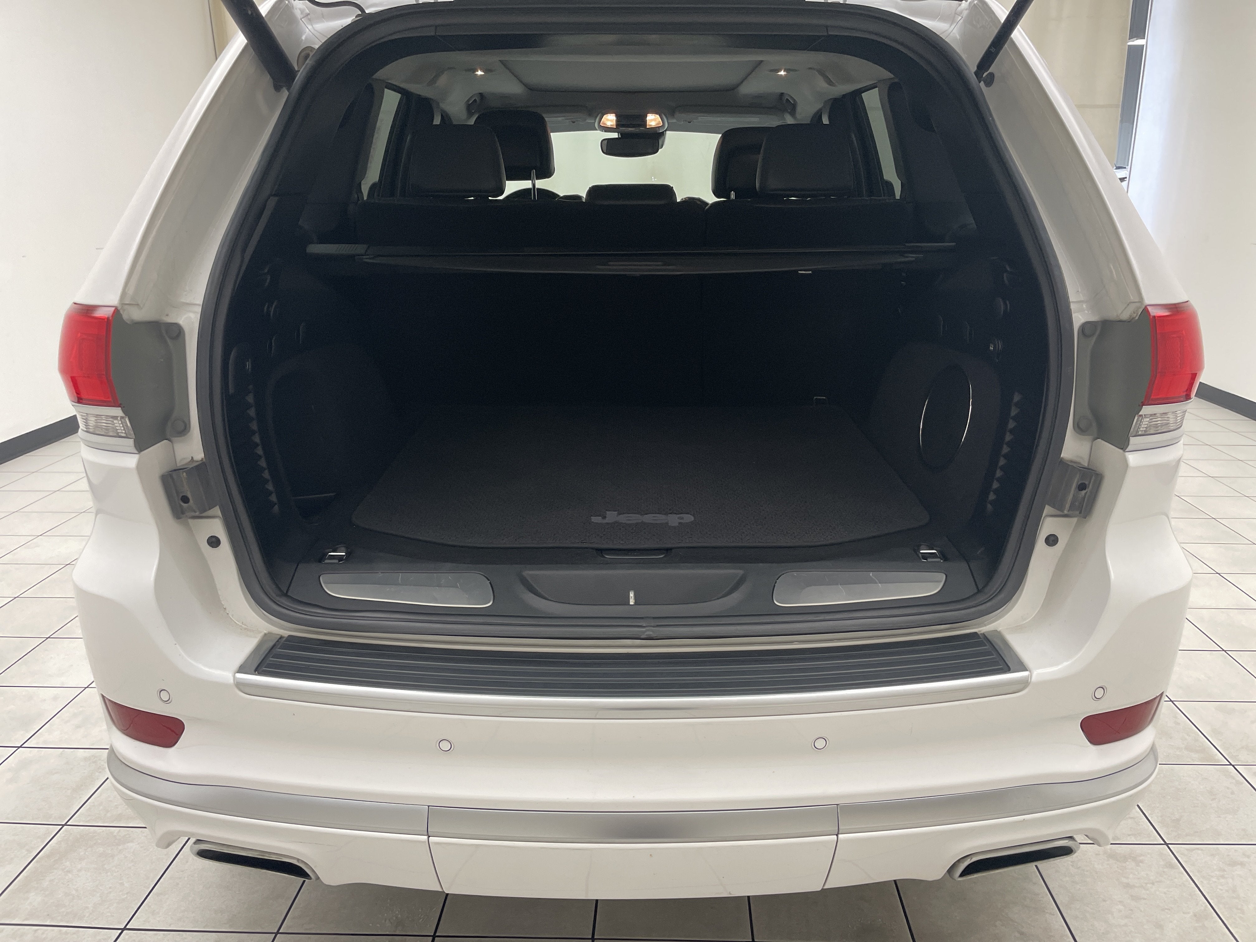 2019 Jeep Grand Cherokee Summit 4x4