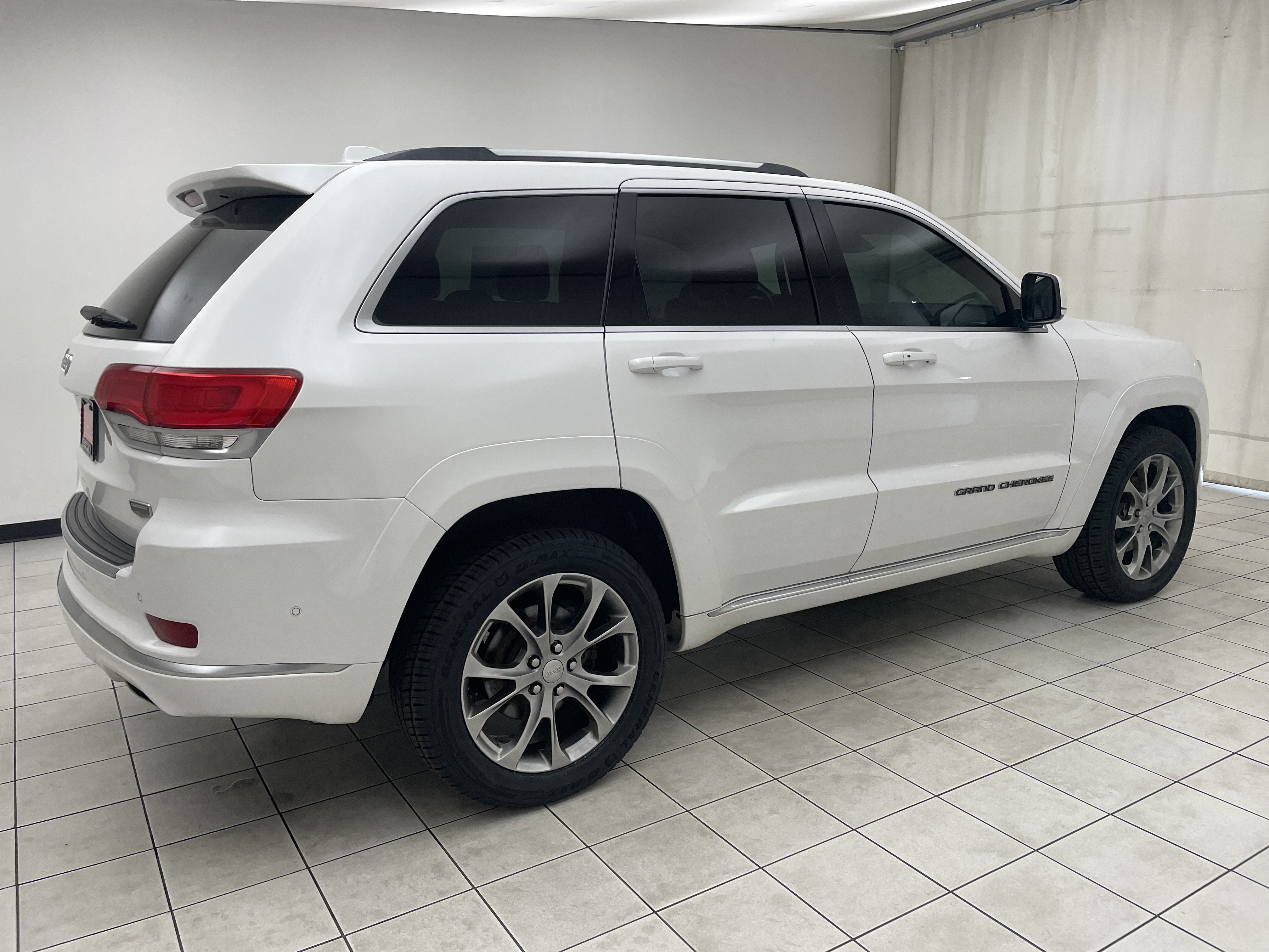 2019 Jeep Grand Cherokee Summit 4x4