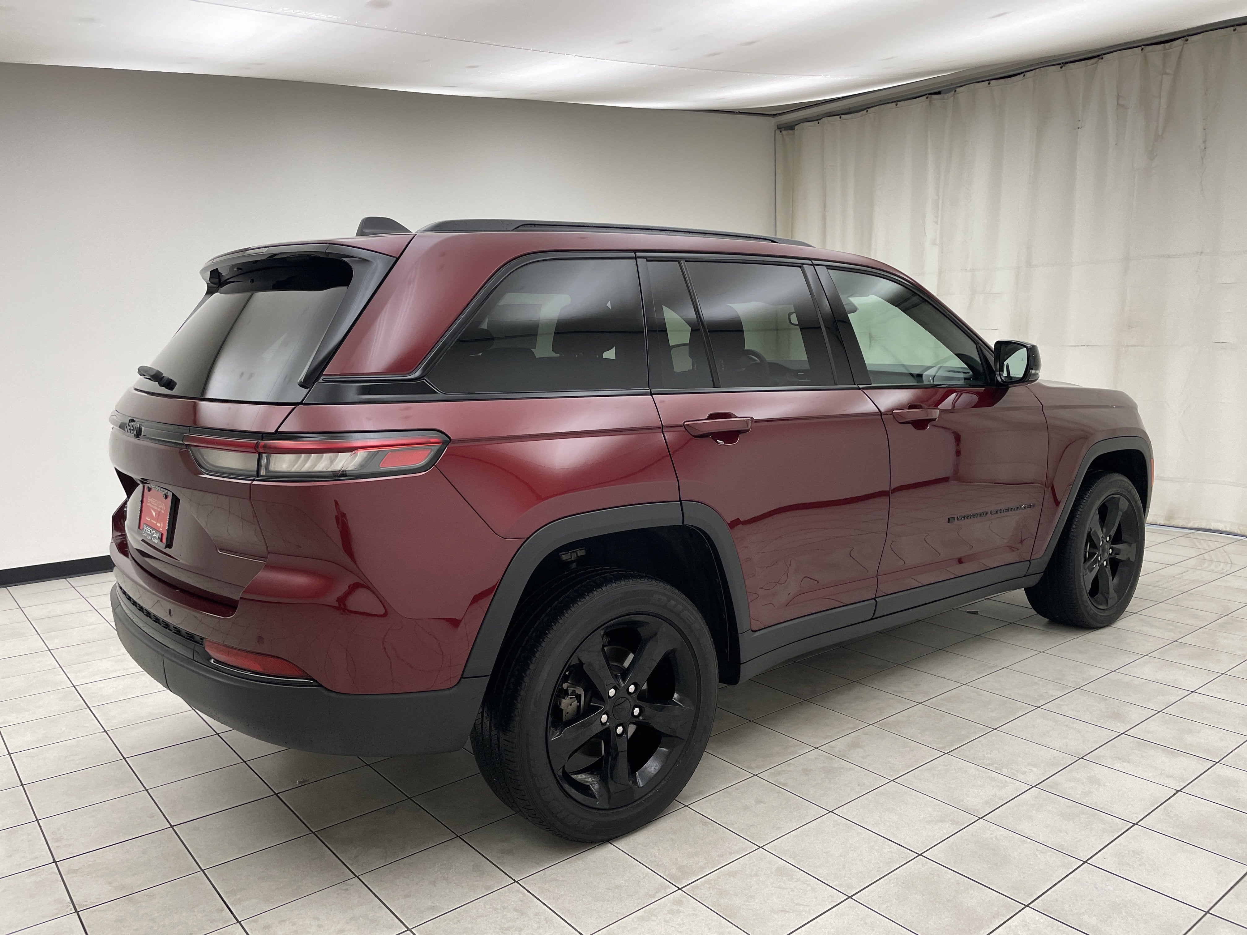 2023 Jeep Grand Cherokee Altitude 4x4