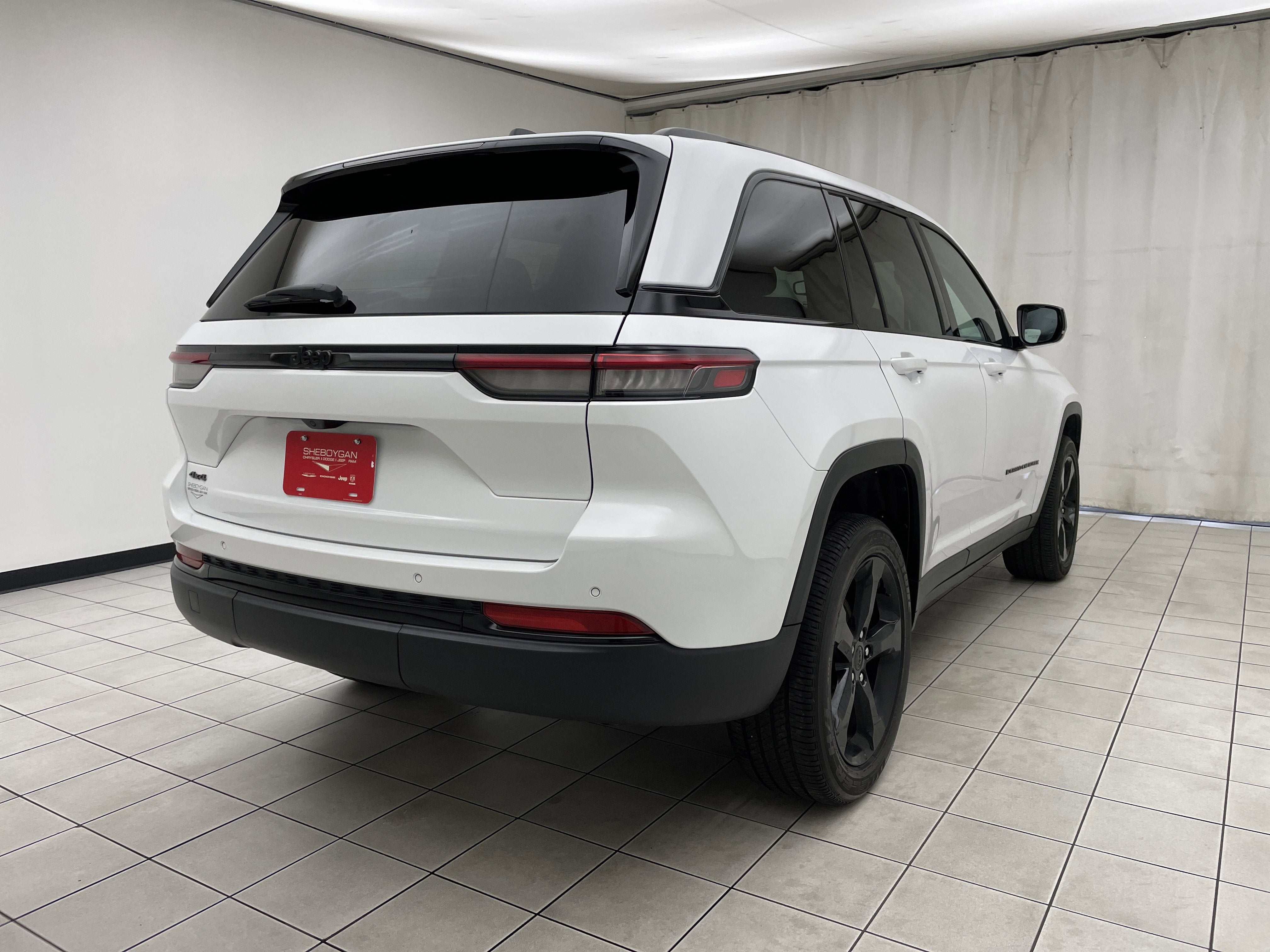 2024 Jeep Grand Cherokee Altitude X 4x4