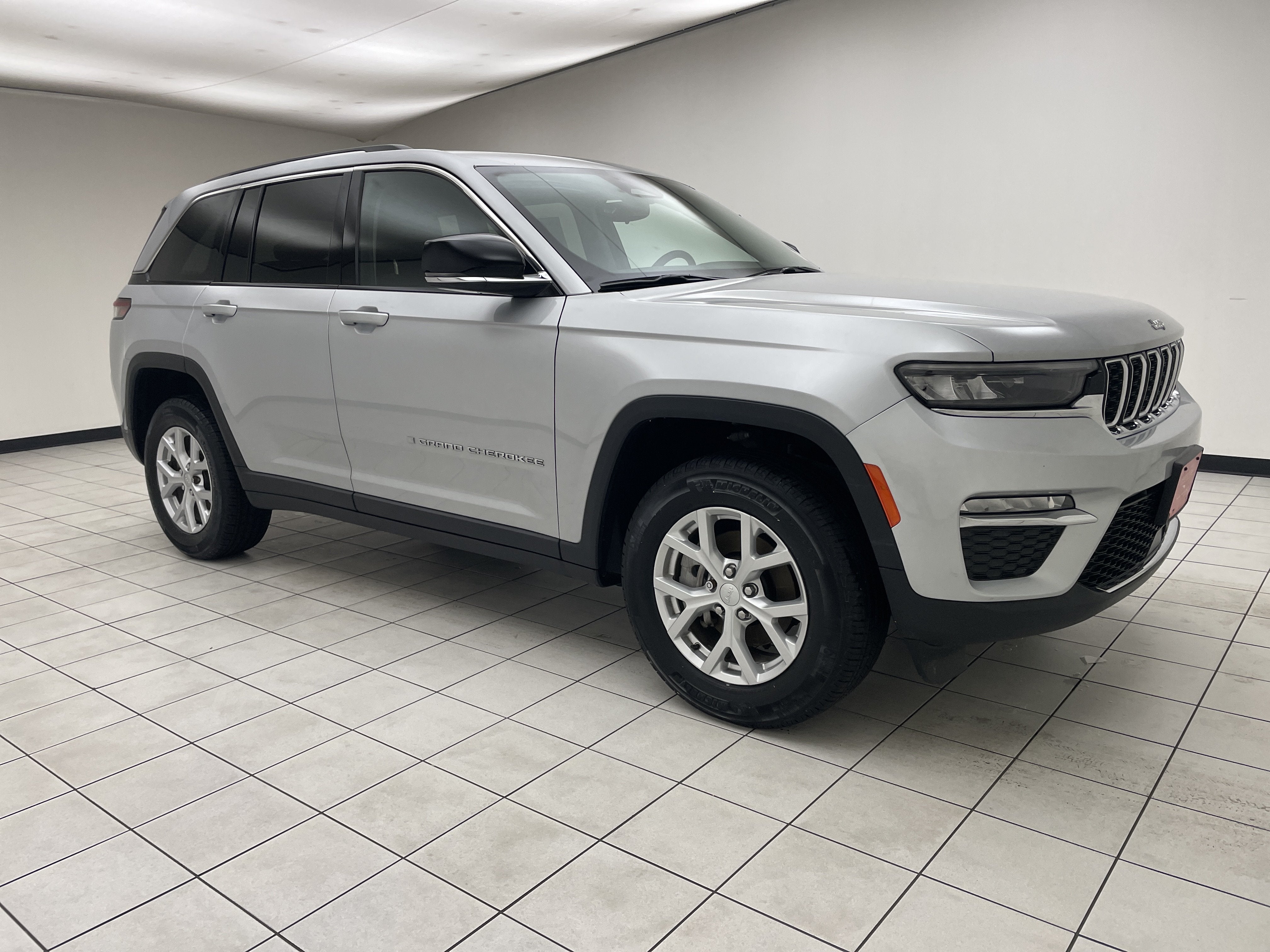 2023 Jeep Grand Cherokee Limited 4x4