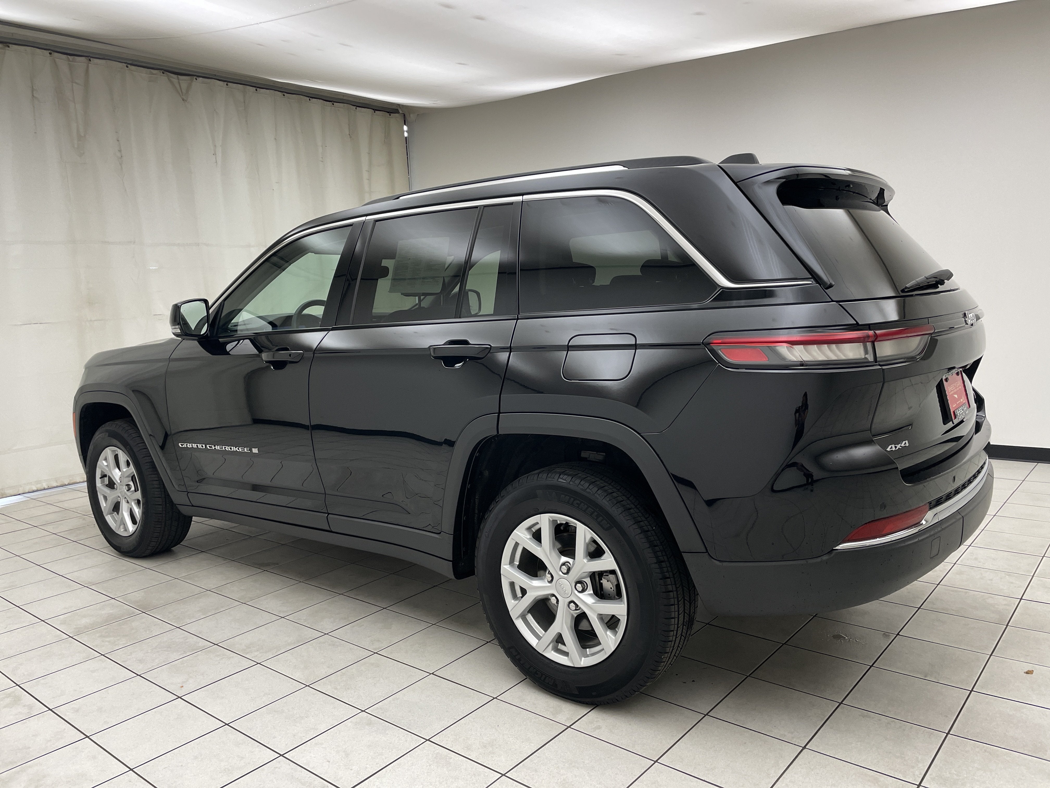 2023 Jeep Grand Cherokee Limited 4x4