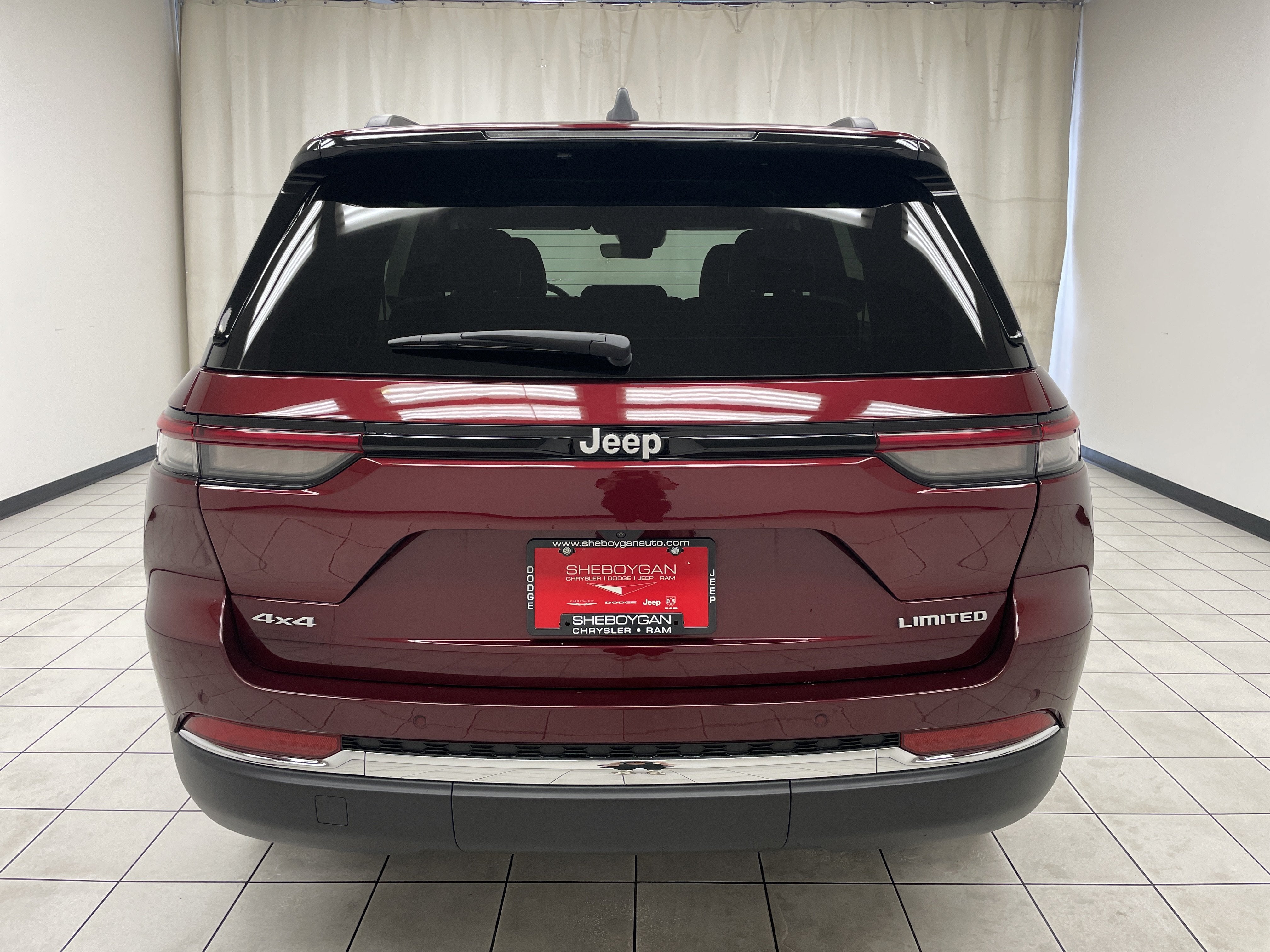 2025 Jeep Grand Cherokee Limited 4x4
