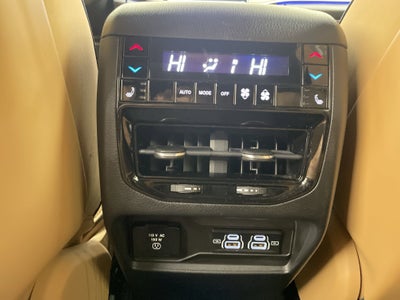 2023 Jeep Grand Cherokee Summit 4x4