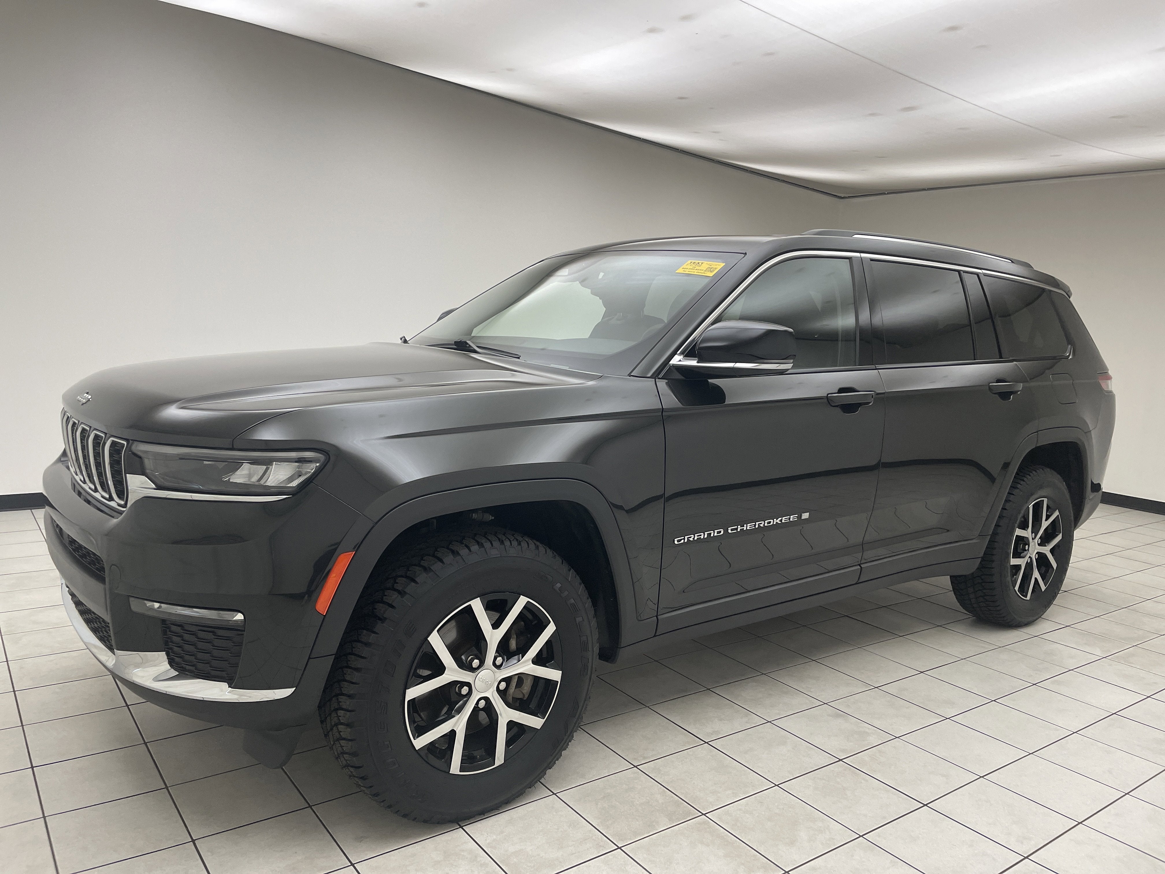 2023 Jeep Grand Cherokee L Limited 4x4