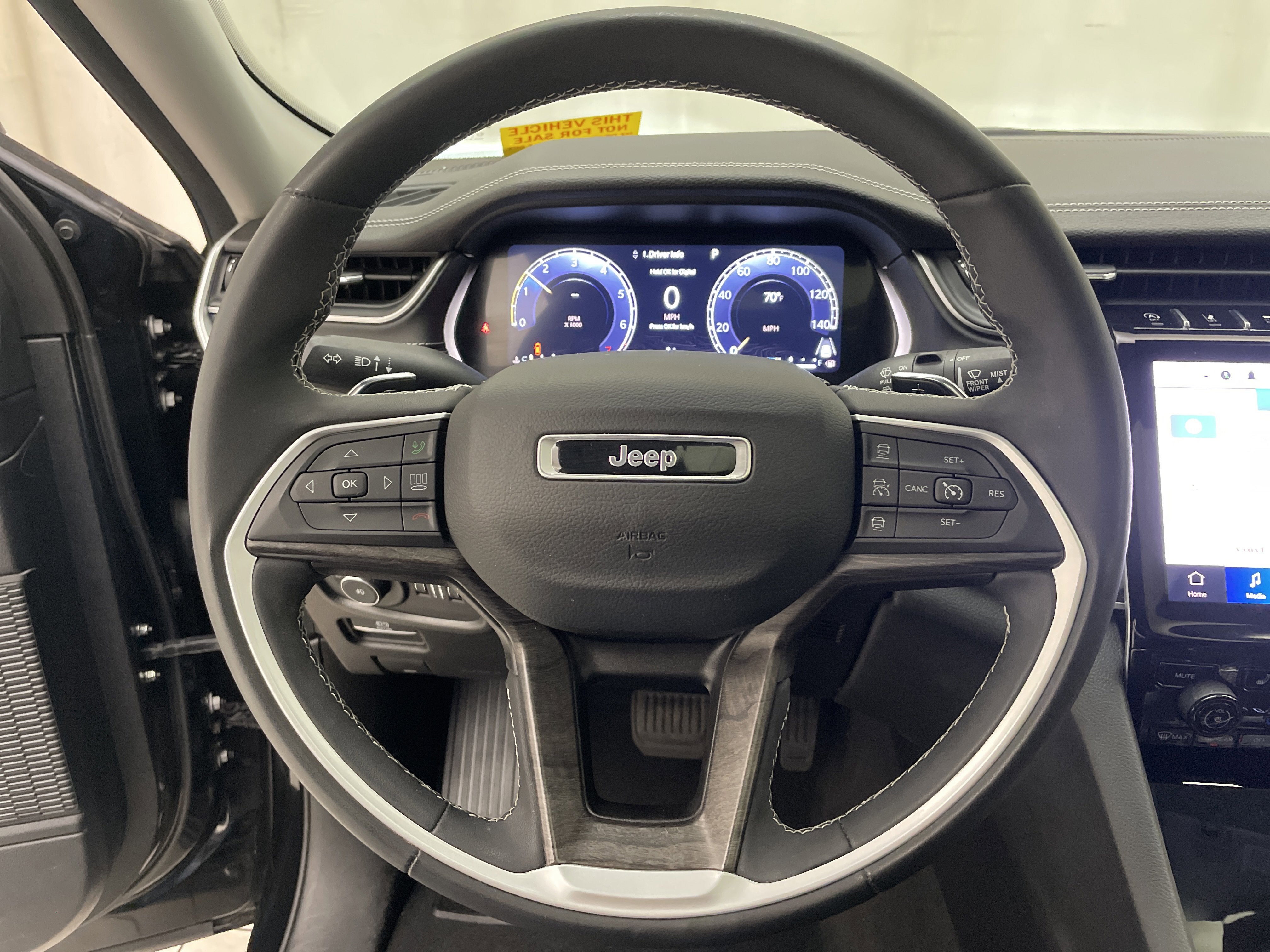 2023 Jeep Grand Cherokee L Limited 4x4