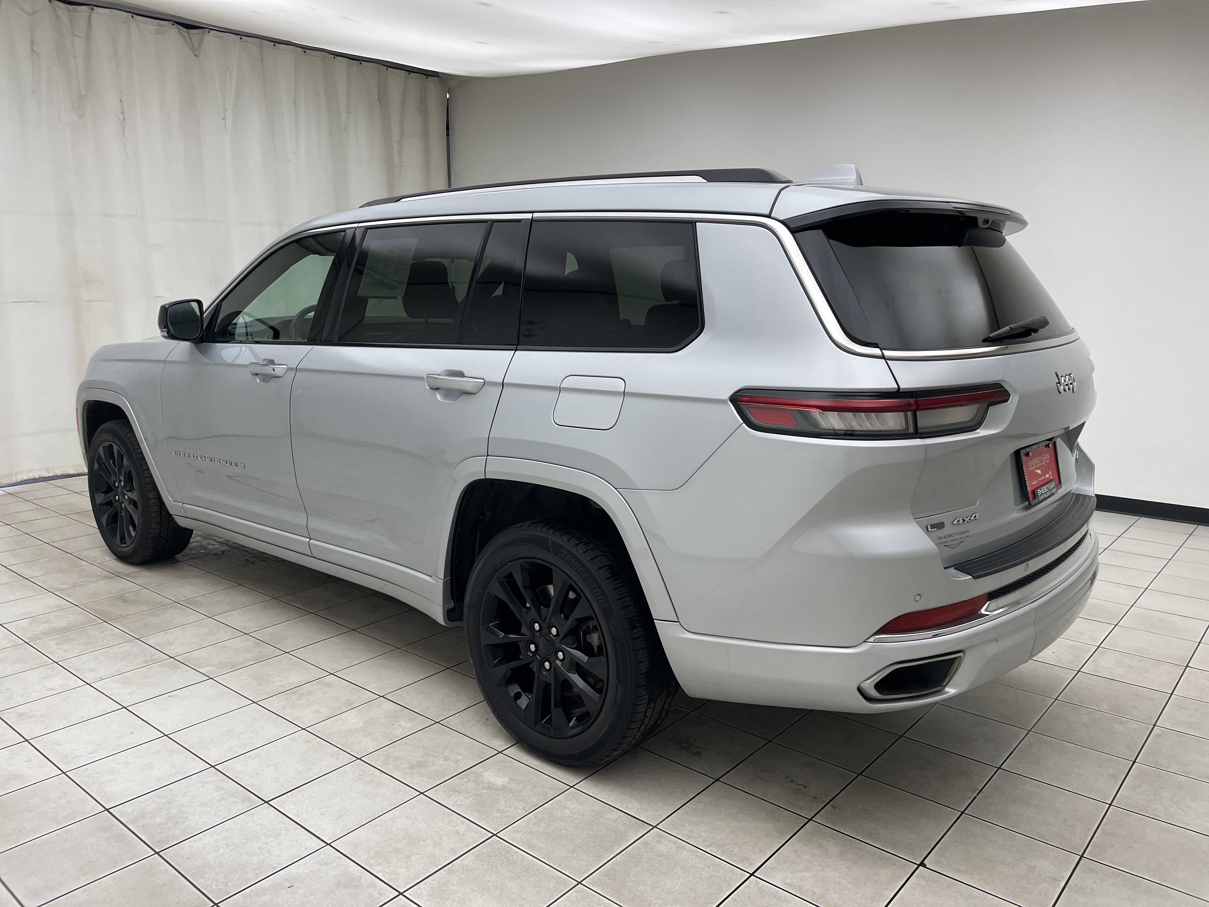 2021 Jeep Grand Cherokee L Overland 4x4