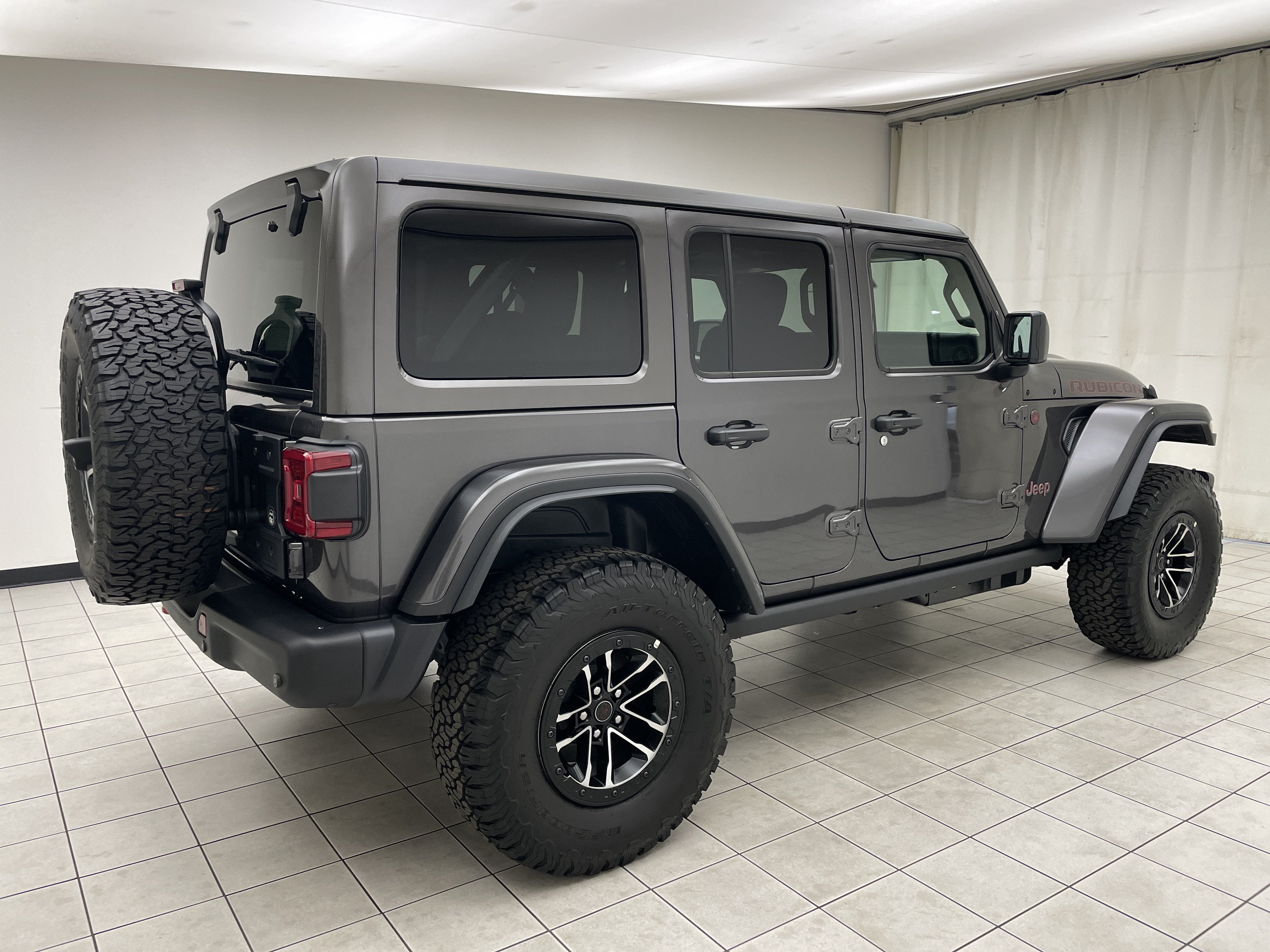 2026 Jeep Wrangler 4-Door Recon 4x4
