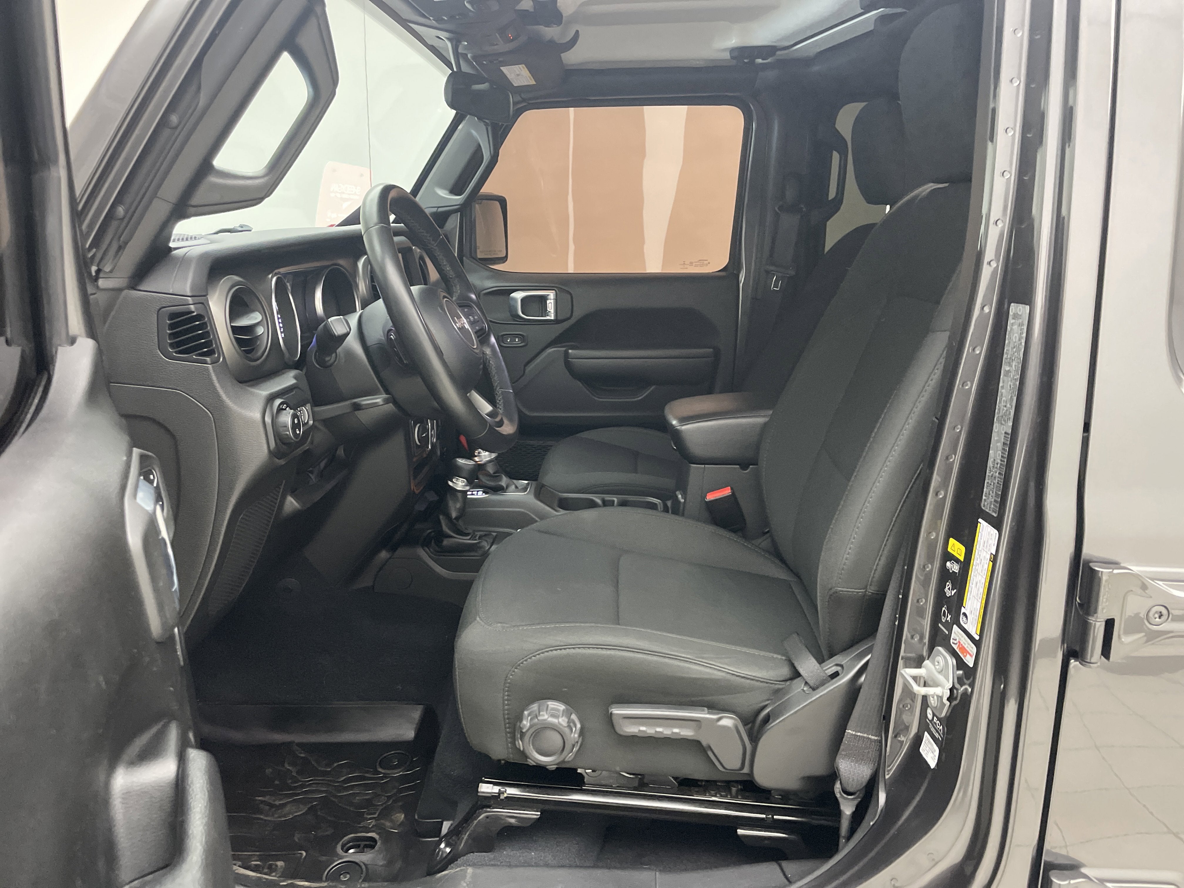 2022 Jeep Gladiator Sport S 4x4