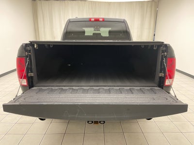 2017 RAM 1500 Express Quad Cab 4x4 6'4' Box