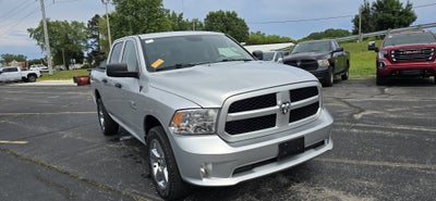 2017 RAM 1500 Express Crew Cab 4x4 5'7' Box
