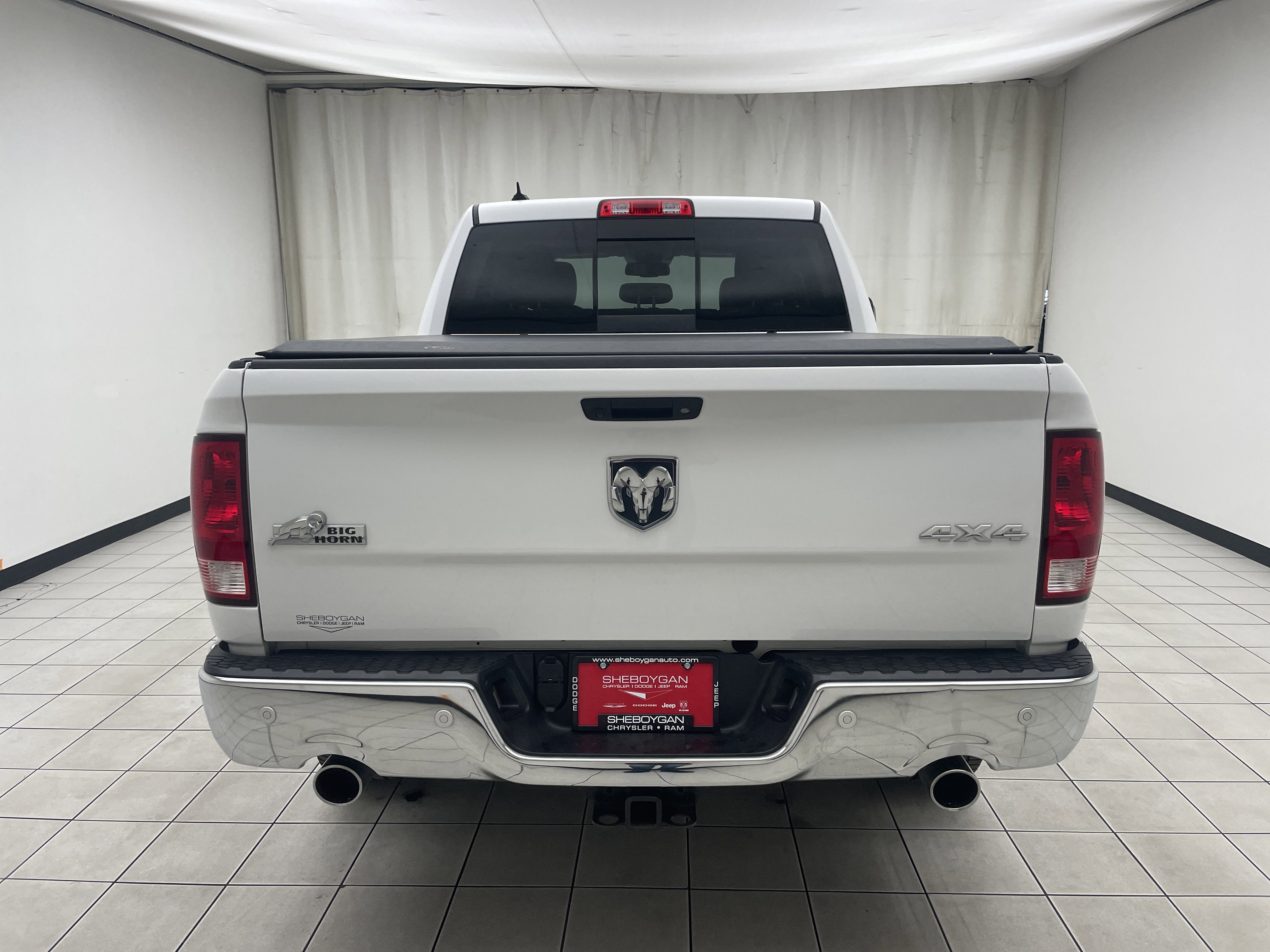 2018 RAM 1500 Big Horn Crew Cab 4x4 5'7' Box