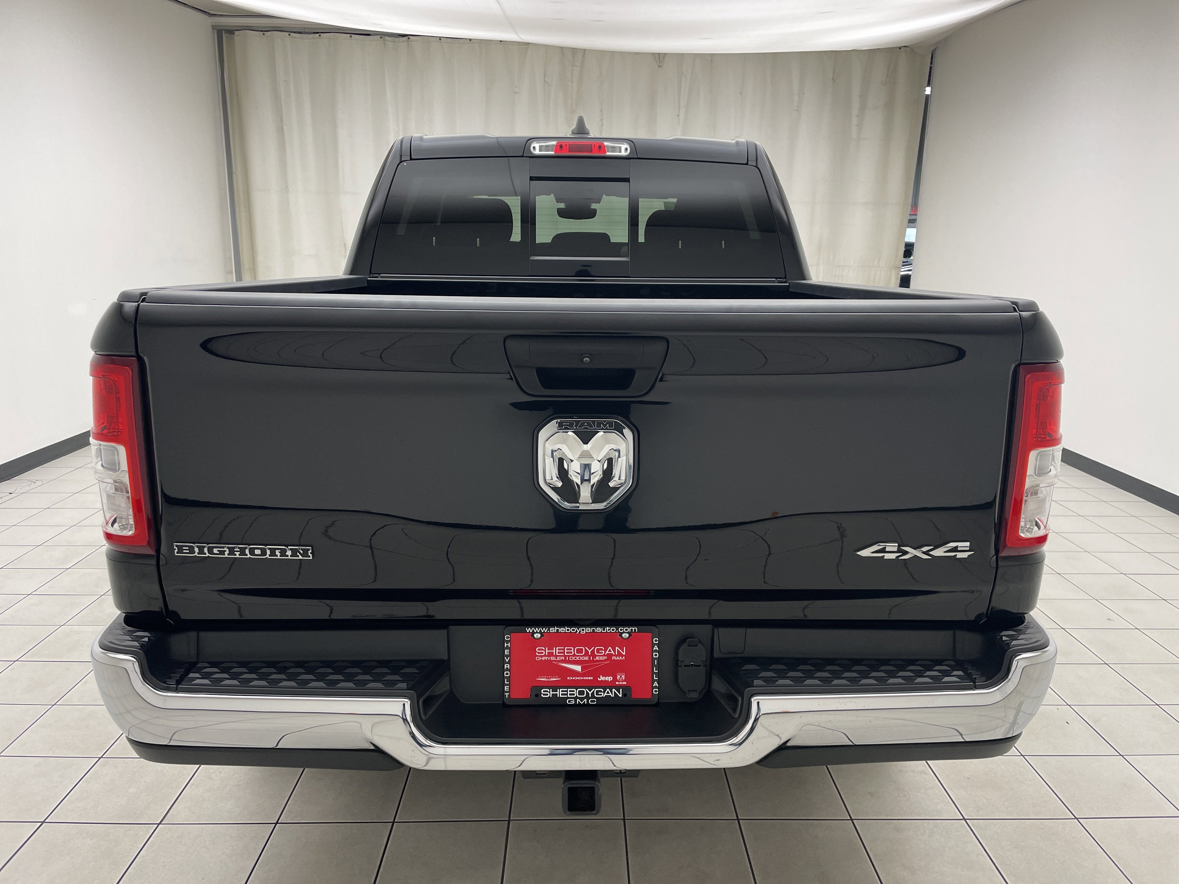 2024 RAM 1500 Big Horn Crew Cab 4x4 5'7' Box