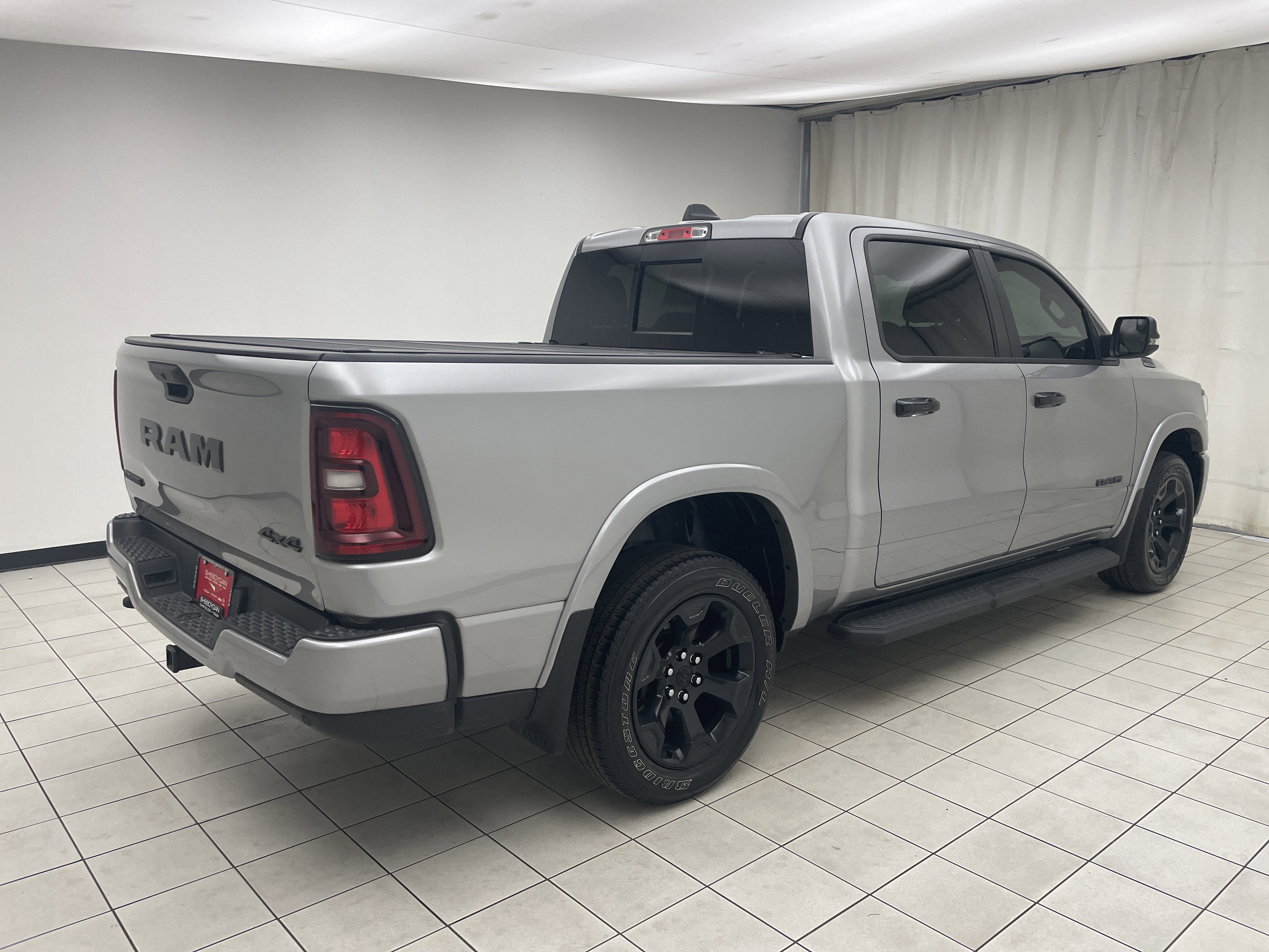 2025 RAM 1500 Big Horn Crew Cab 4x4 5'7' Box