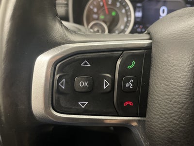 2019 RAM 1500 Laramie Crew Cab 4x4 5'7' Box