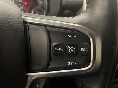 2019 RAM 1500 Laramie Crew Cab 4x4 5'7' Box