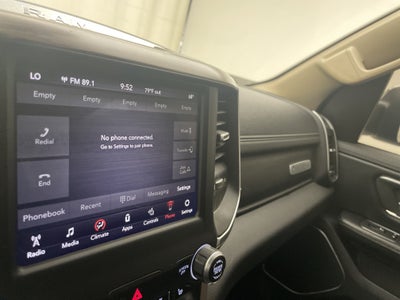 2019 RAM 1500 Laramie Crew Cab 4x4 5'7' Box