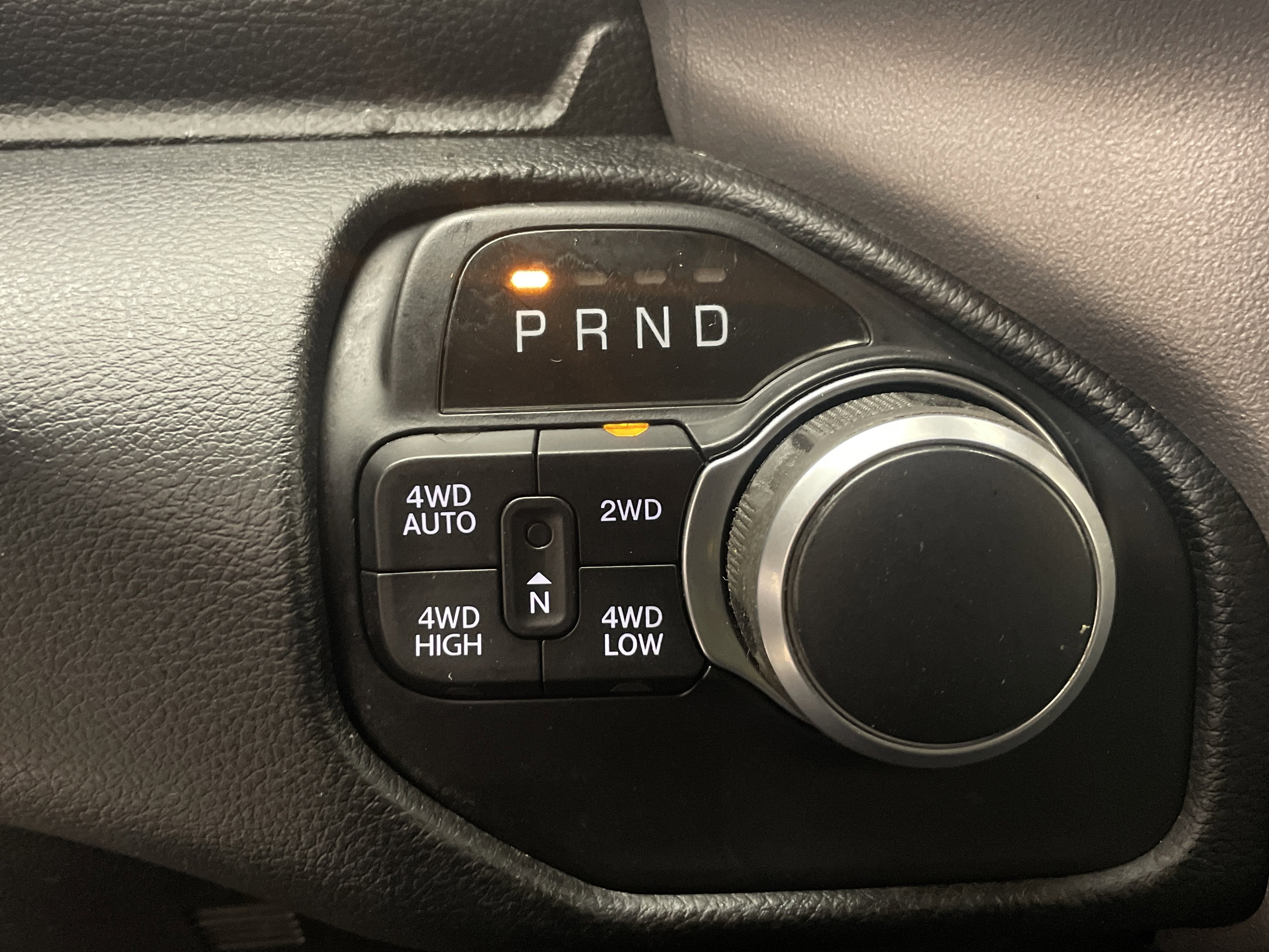 2020 RAM 1500 Big Horn Quad Cab 4x4 6'4' Box