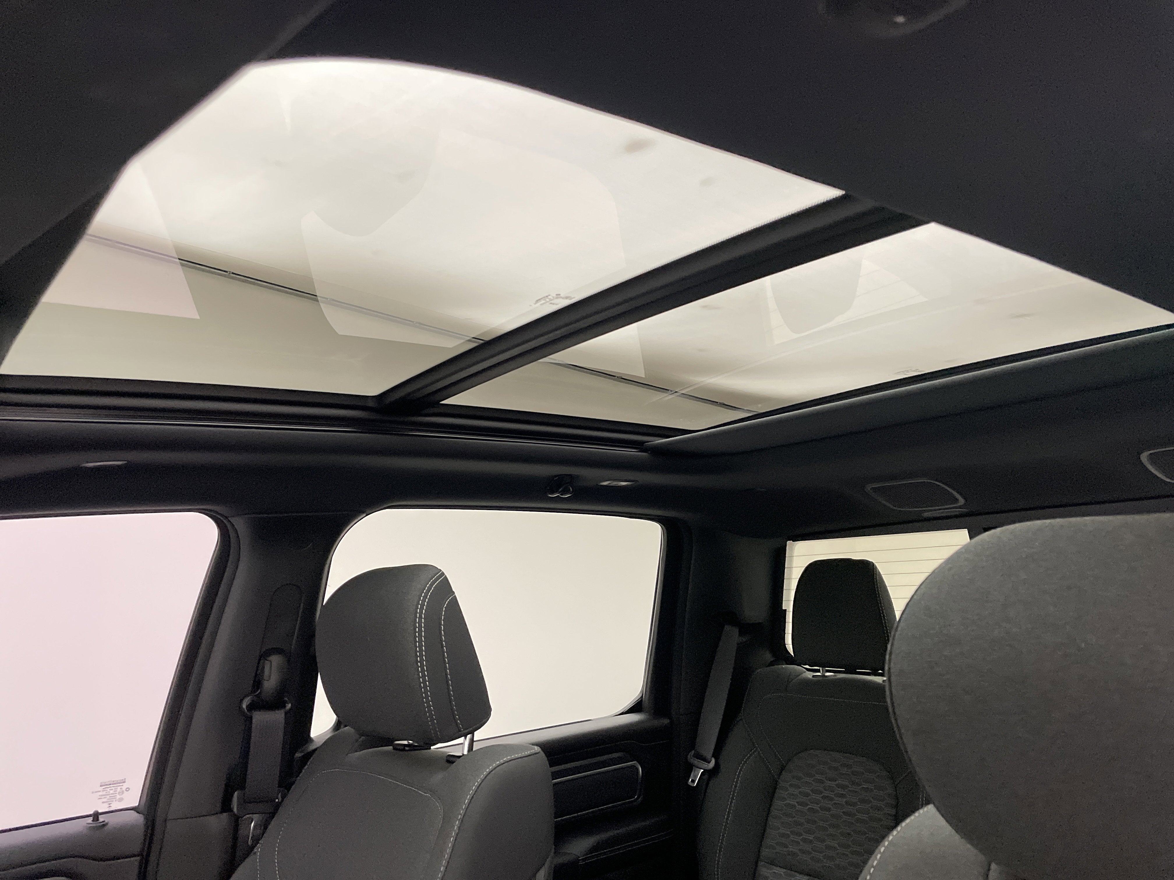 2025 RAM 1500 Big Horn Crew Cab 4x4 5'7' Box