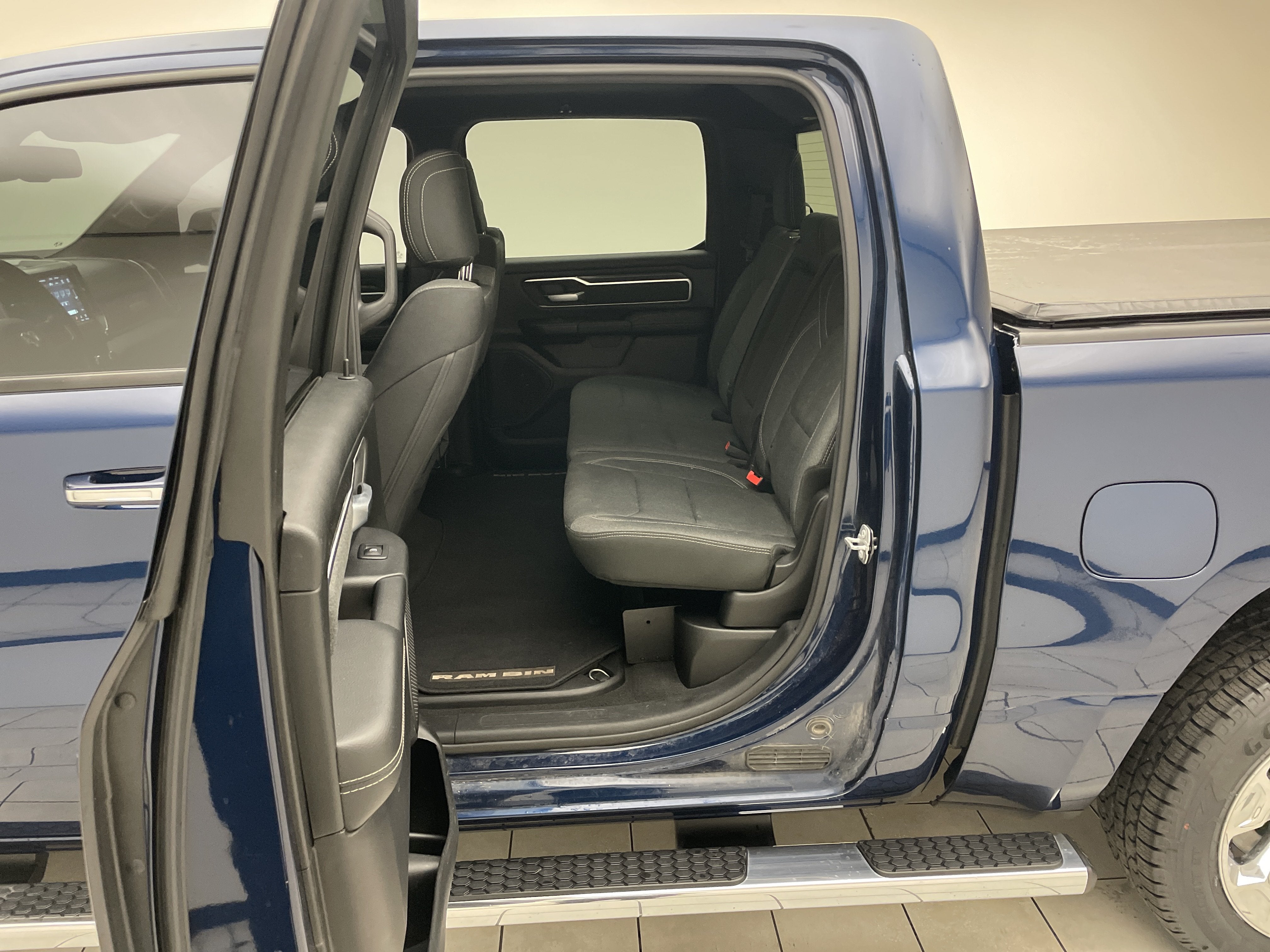 2019 RAM 1500 Big Horn/Lone Star Crew Cab 4x4 5'7' Box