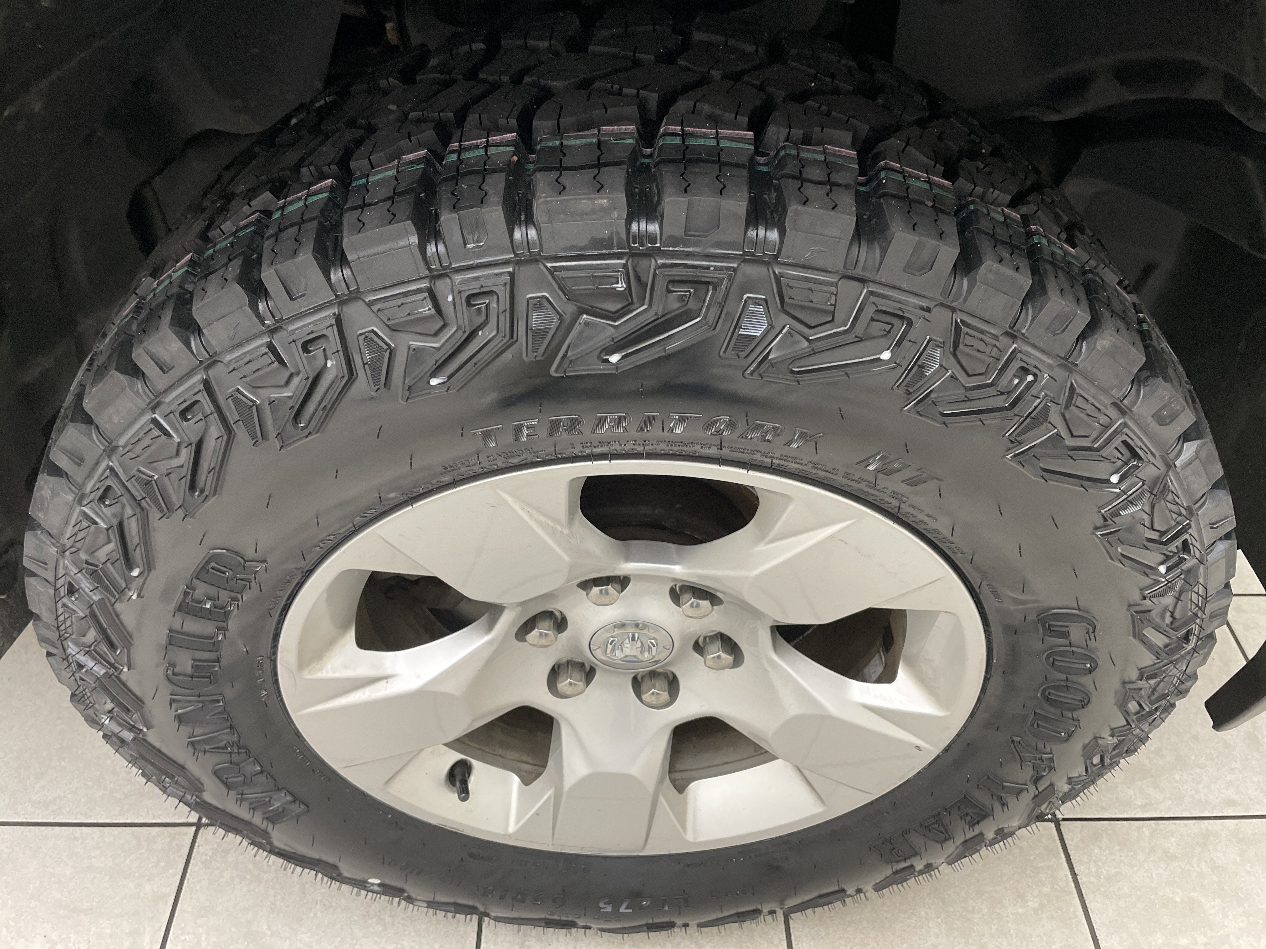 2019 RAM 1500 Big Horn/Lone Star Crew Cab 4x4 5'7' Box