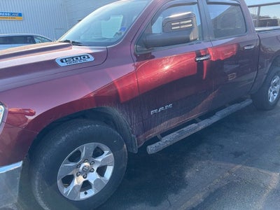 2019 RAM 1500 Big Horn/Lone Star Crew Cab 4x4 5'7' Box