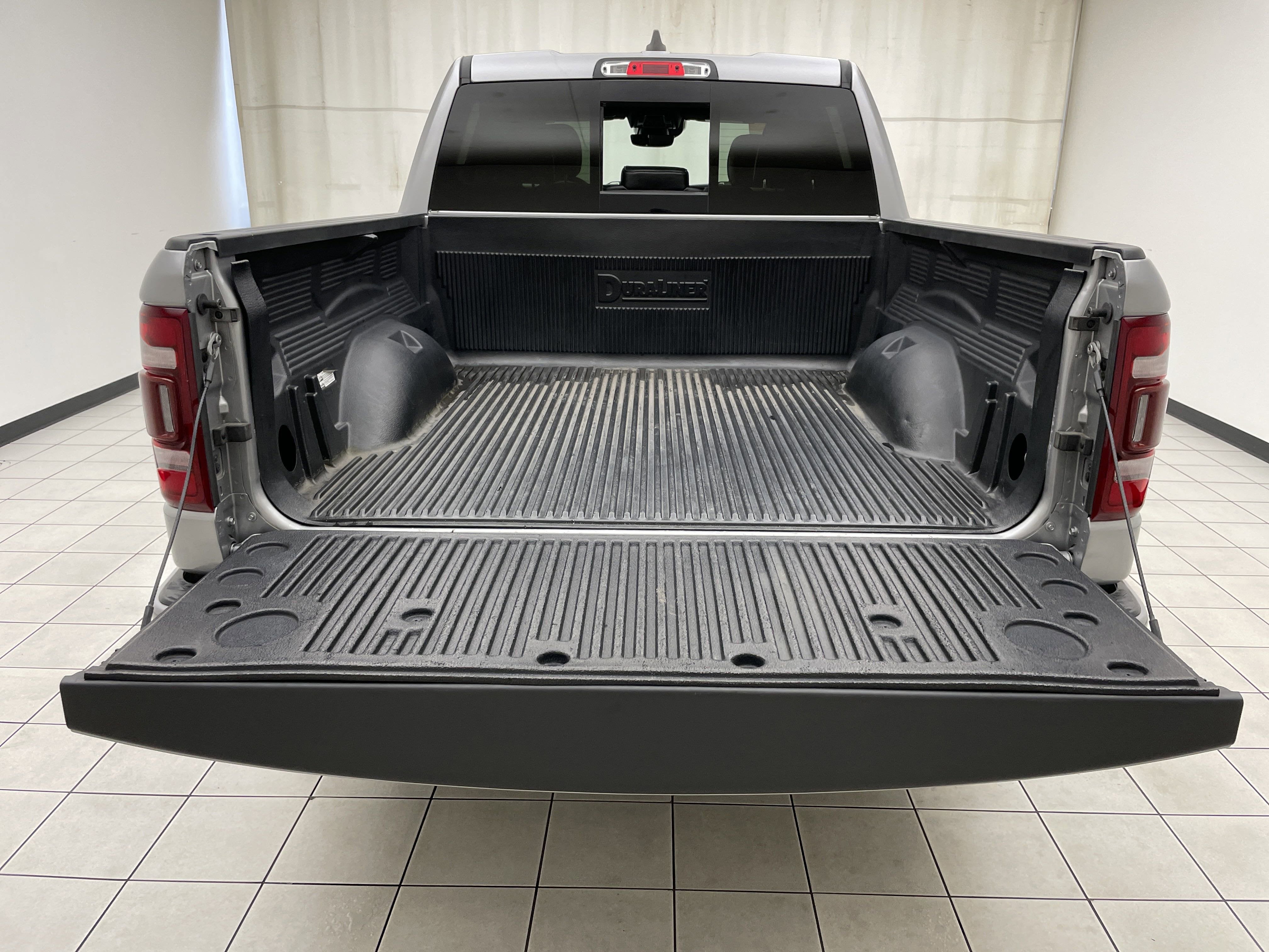 2024 RAM 1500 Limited Crew Cab 4x4 5'7' Box