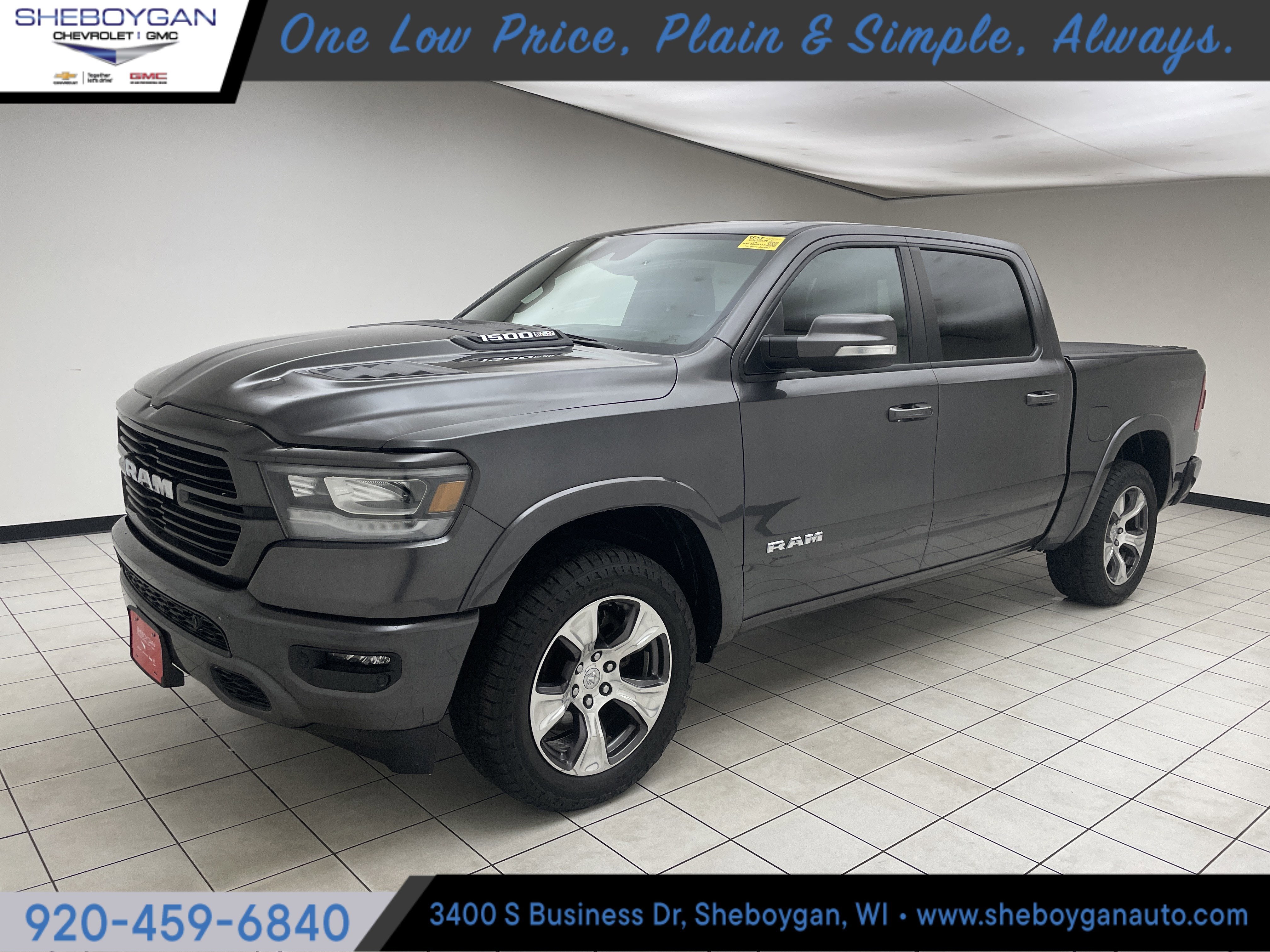 2022 RAM 1500 Laramie Crew Cab 4x4 5'7' Box