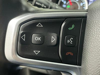 2022 RAM 1500 Laramie Crew Cab 4x4 5'7' Box