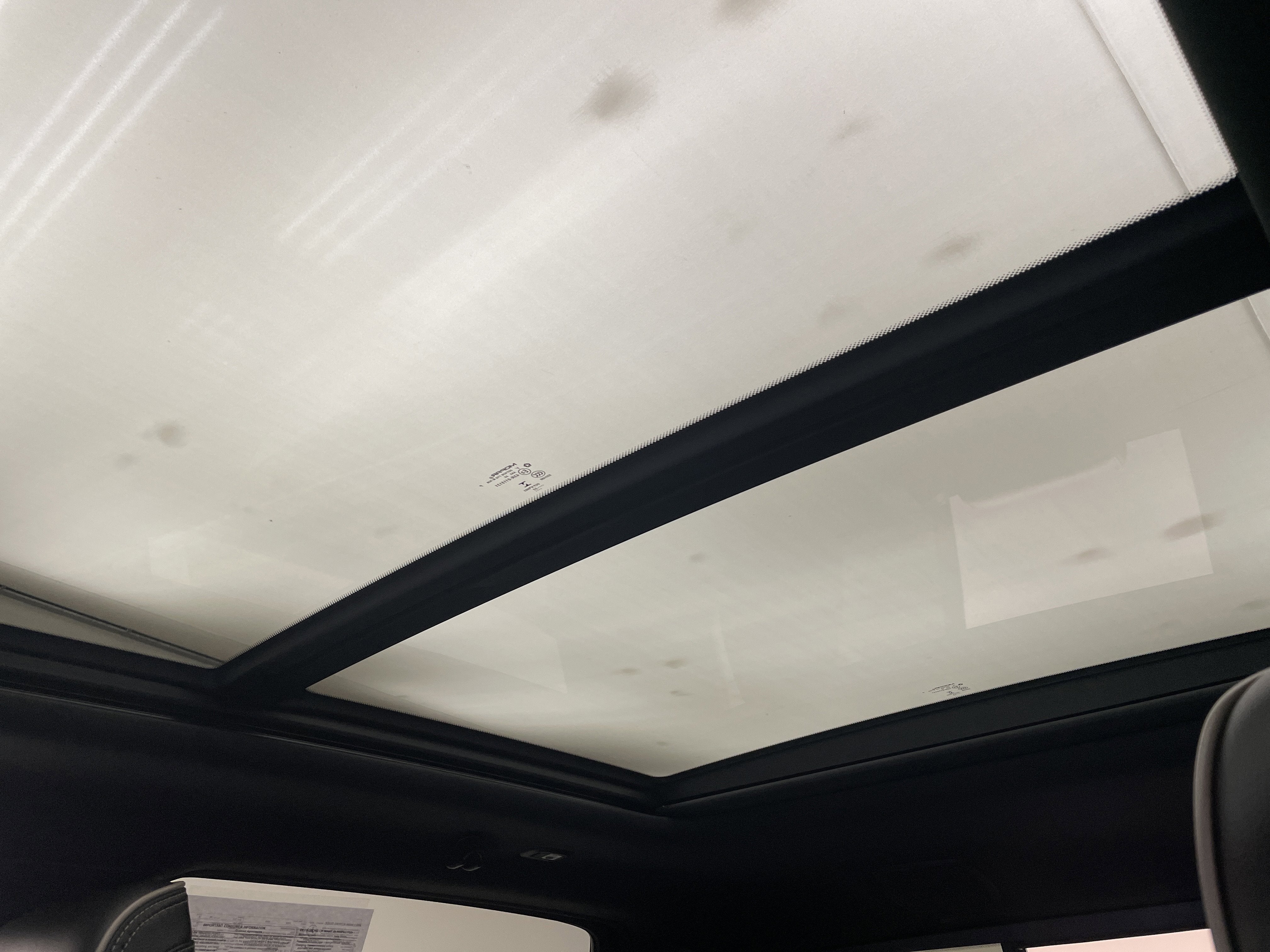 2022 RAM 1500 Laramie Crew Cab 4x4 5'7' Box