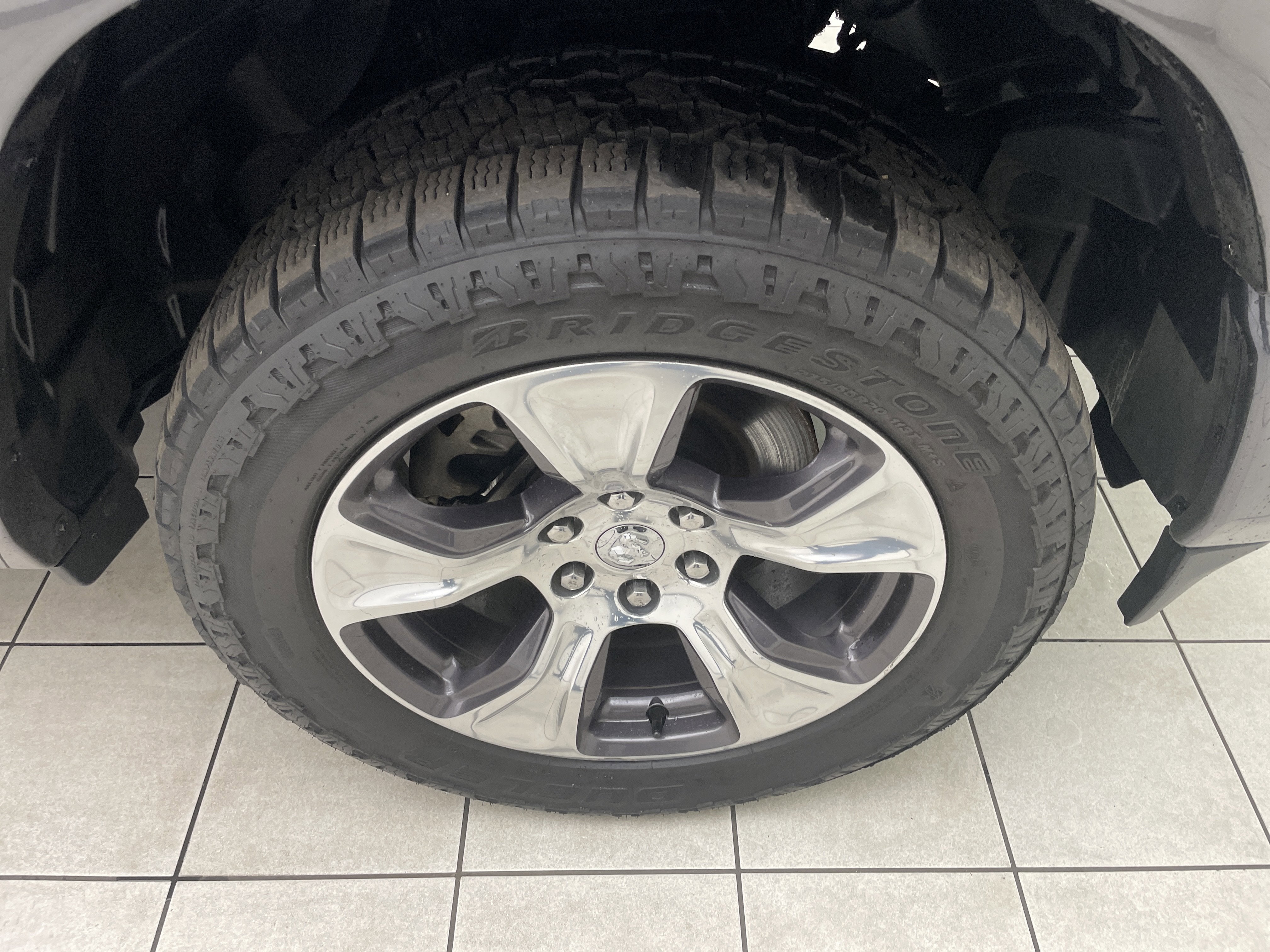 2022 RAM 1500 Laramie Crew Cab 4x4 5'7' Box