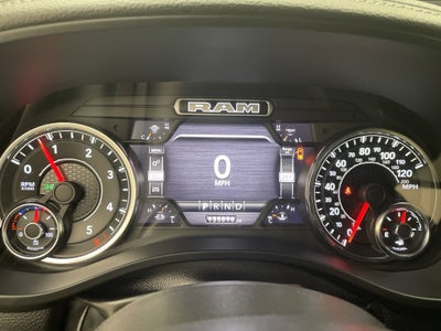 2022 RAM 1500 Laramie Crew Cab 4x4 5'7' Box