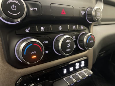 2021 RAM 1500 Laramie Crew Cab 4x4 5'7' Box