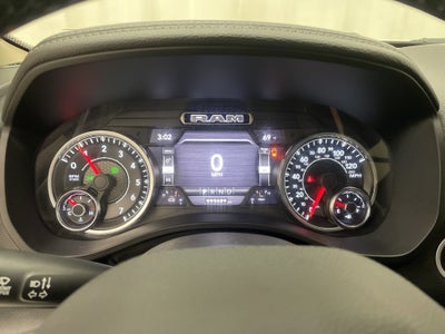 2021 RAM 1500 Laramie Crew Cab 4x4 5'7' Box