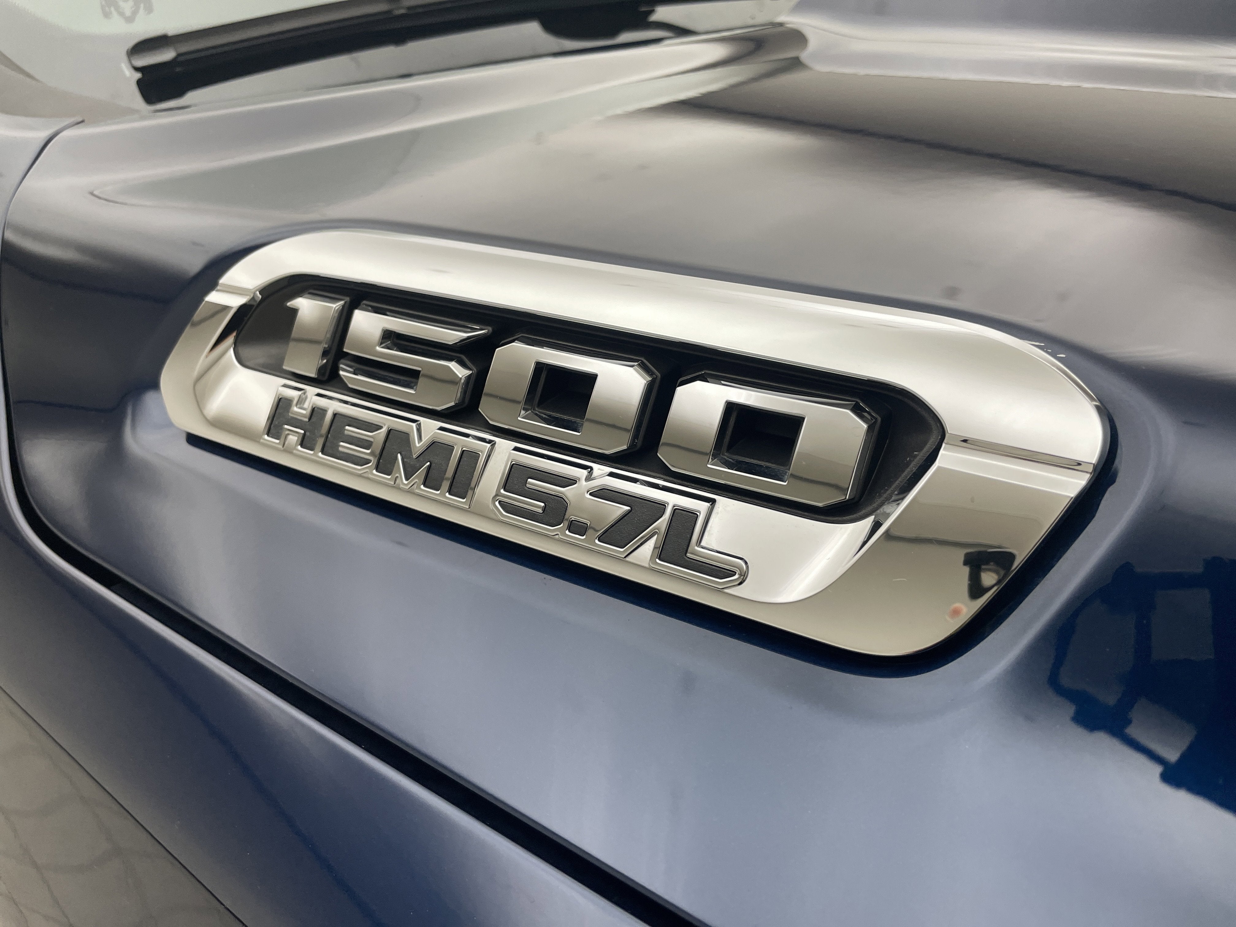 2019 RAM 1500 Big Horn/Lone Star Crew Cab 4x4 6'4' Box