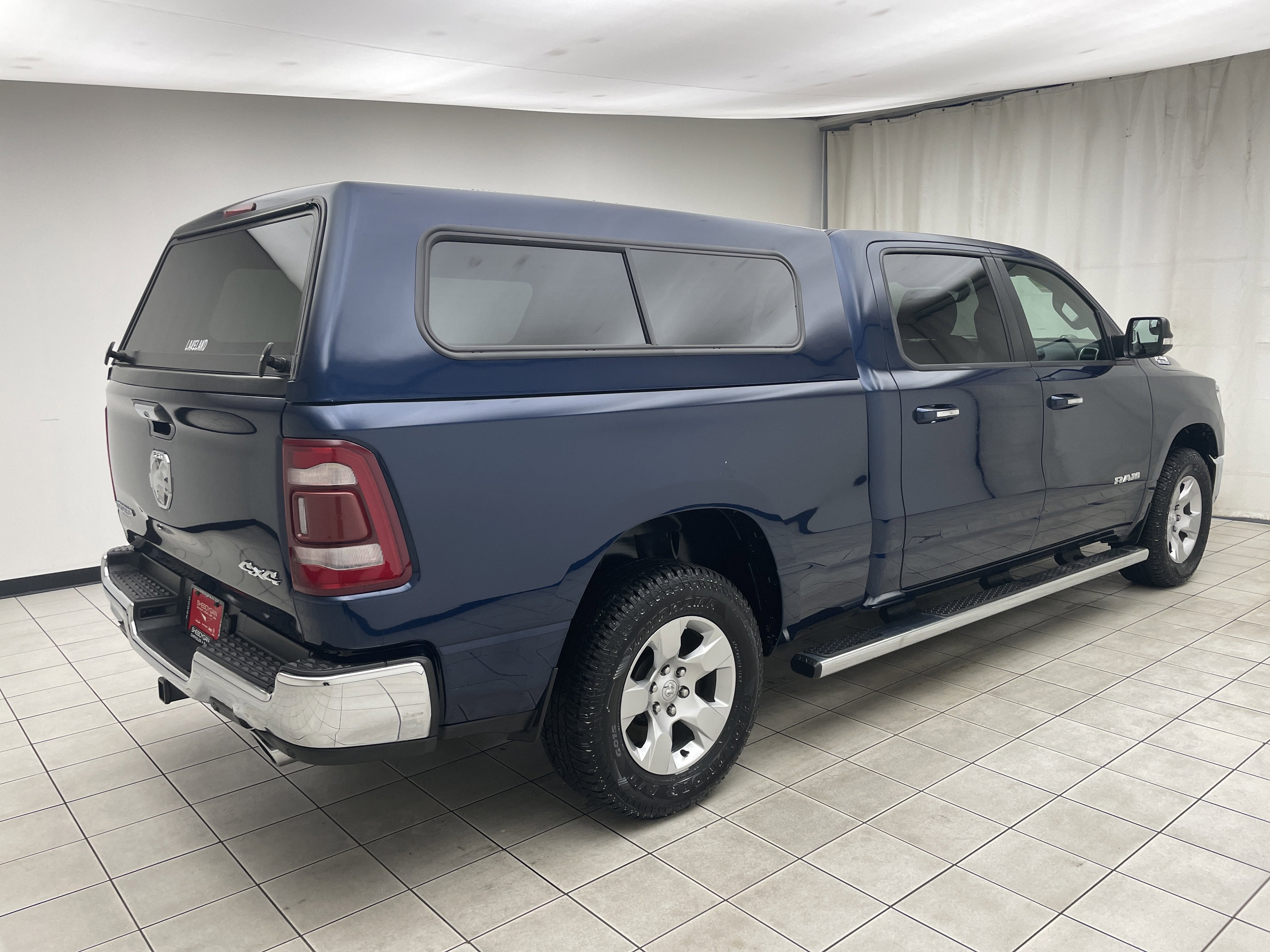2019 RAM 1500 Big Horn/Lone Star Crew Cab 4x4 6'4' Box