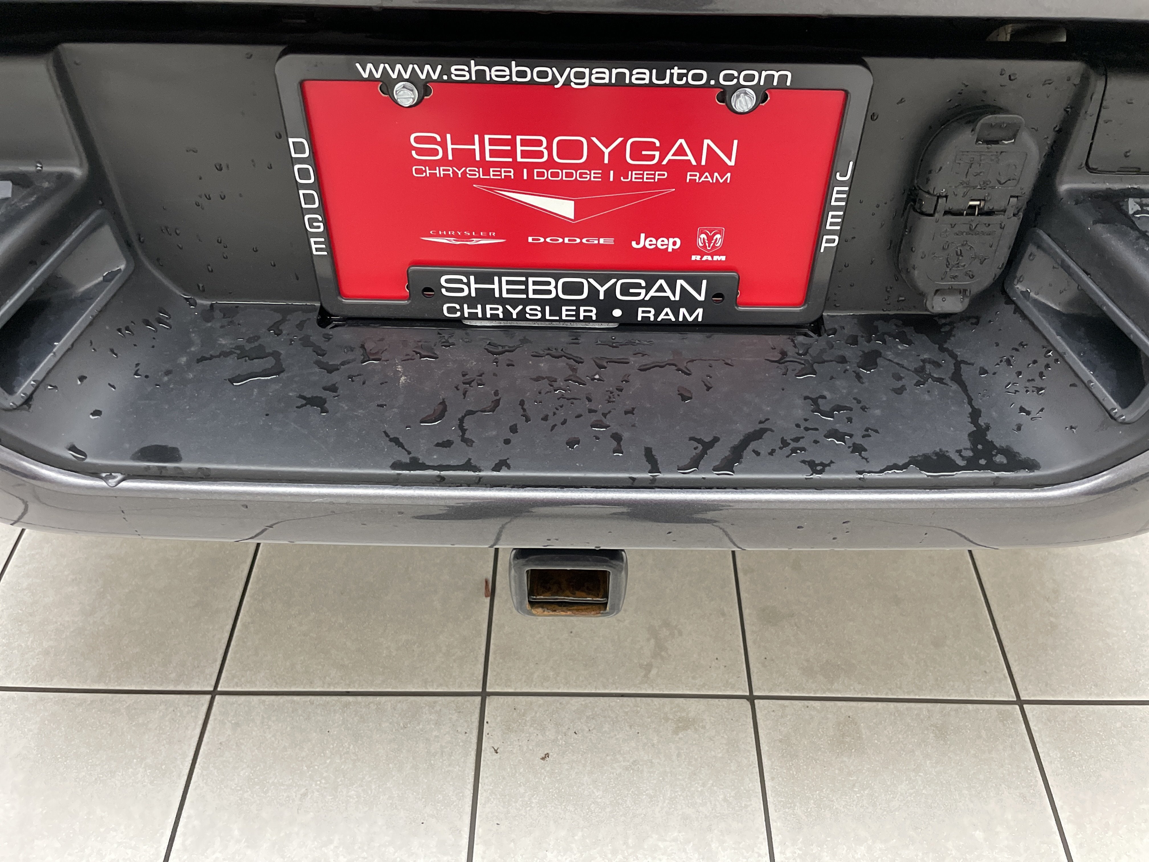 2022 RAM 1500 Laramie Crew Cab 4x4 6'4' Box