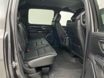 2022 RAM 1500 Laramie Crew Cab 4x4 6'4' Box