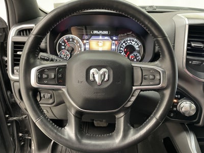 2022 RAM 1500 Laramie Crew Cab 4x4 6'4' Box