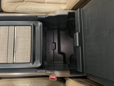 2020 RAM 1500 Laramie Longhorn Crew Cab 4x4 6'4' Box