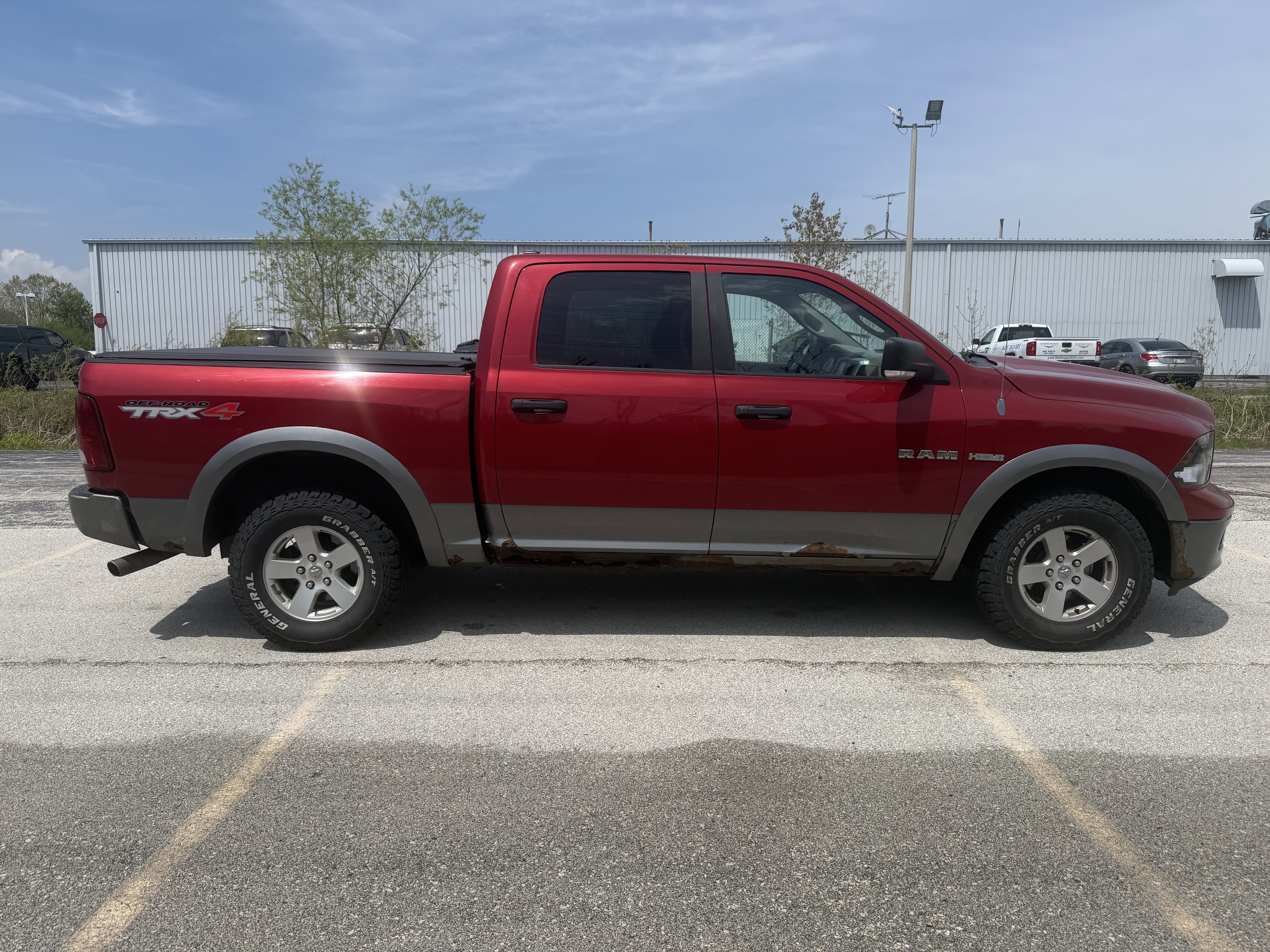 2010 Dodge Ram 1500 SLT/Sport/TRX