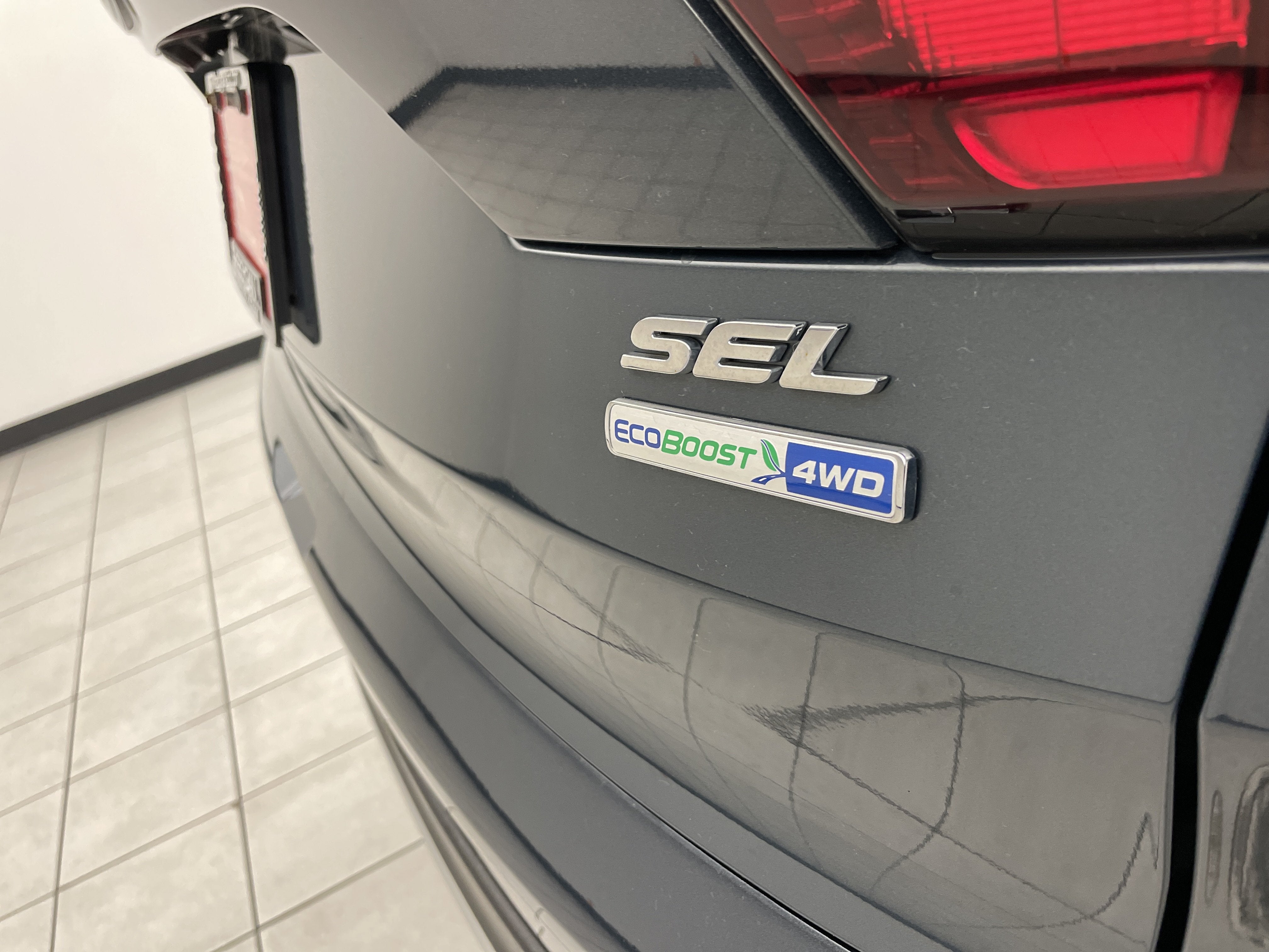 2019 Ford Escape SEL