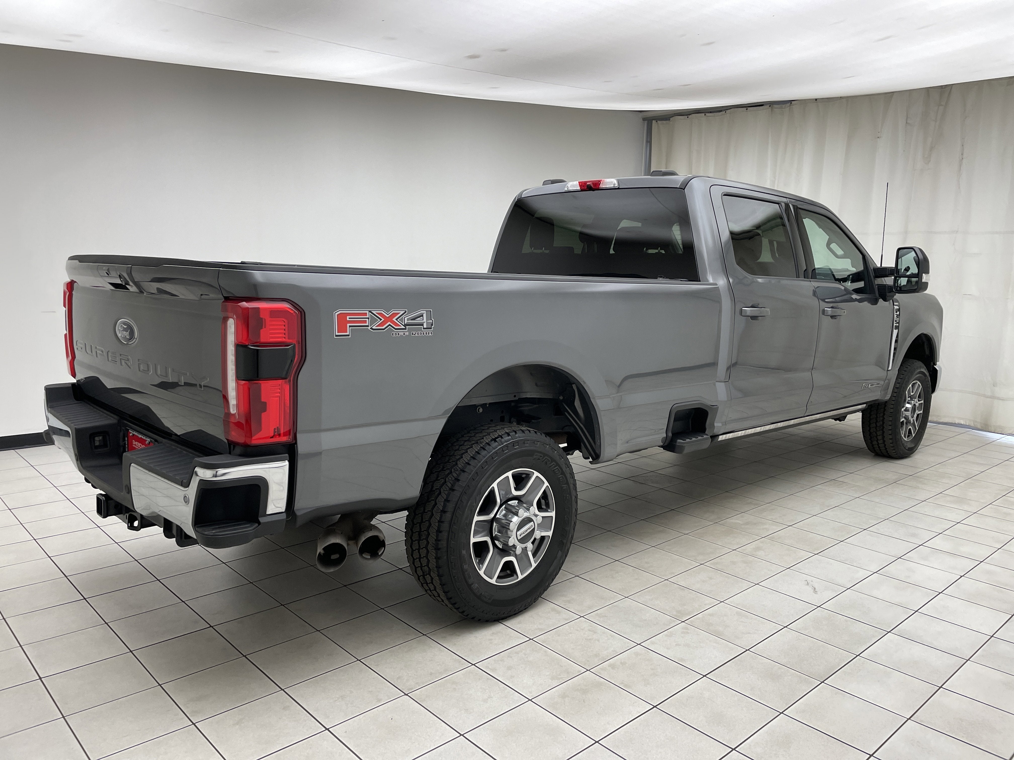 2026 Ford F-350 LARIAT