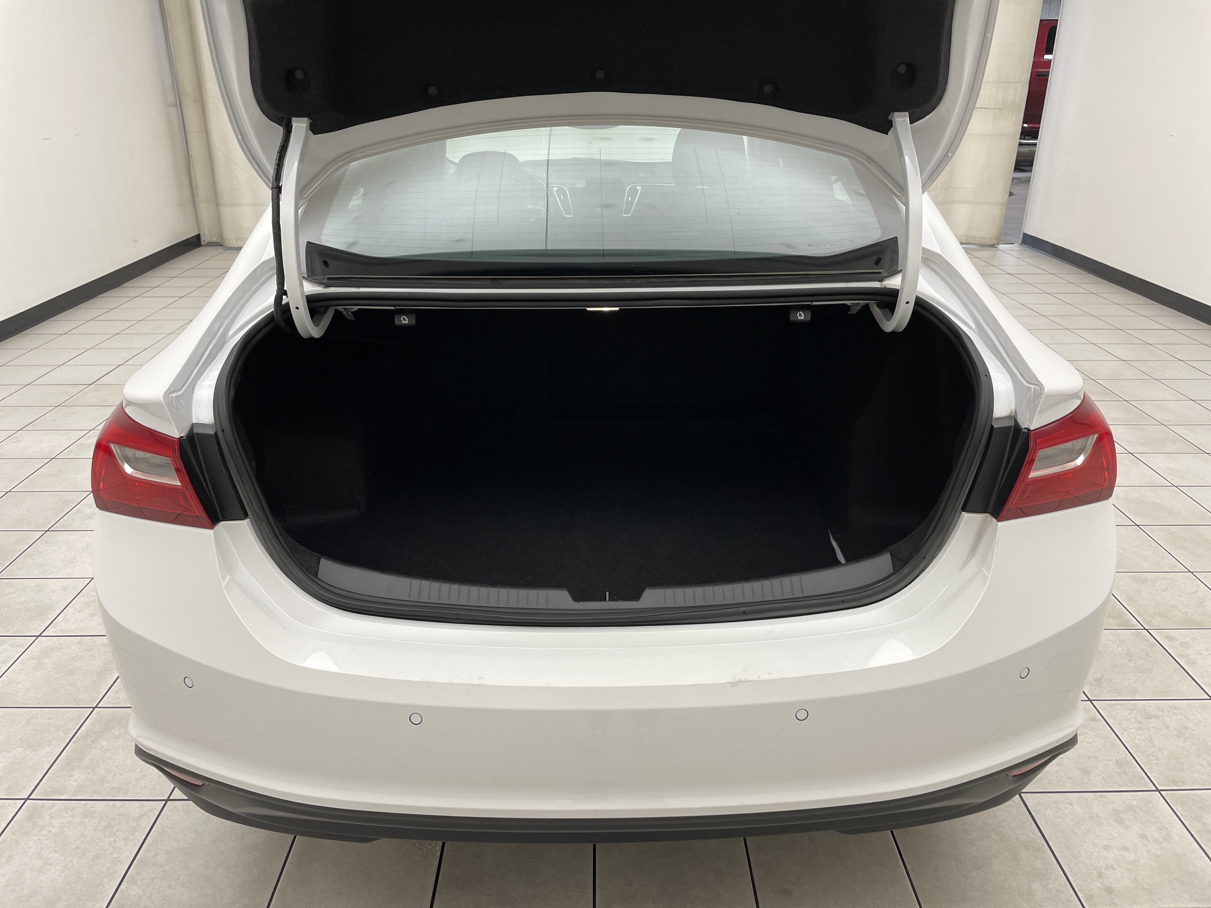 2025 Chevrolet Malibu FWD 1LT