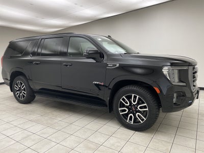 2023 GMC Yukon XL AT4