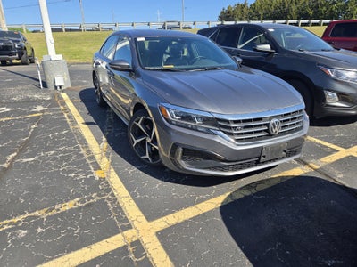 2021 Volkswagen Passat 2.0T R-Line