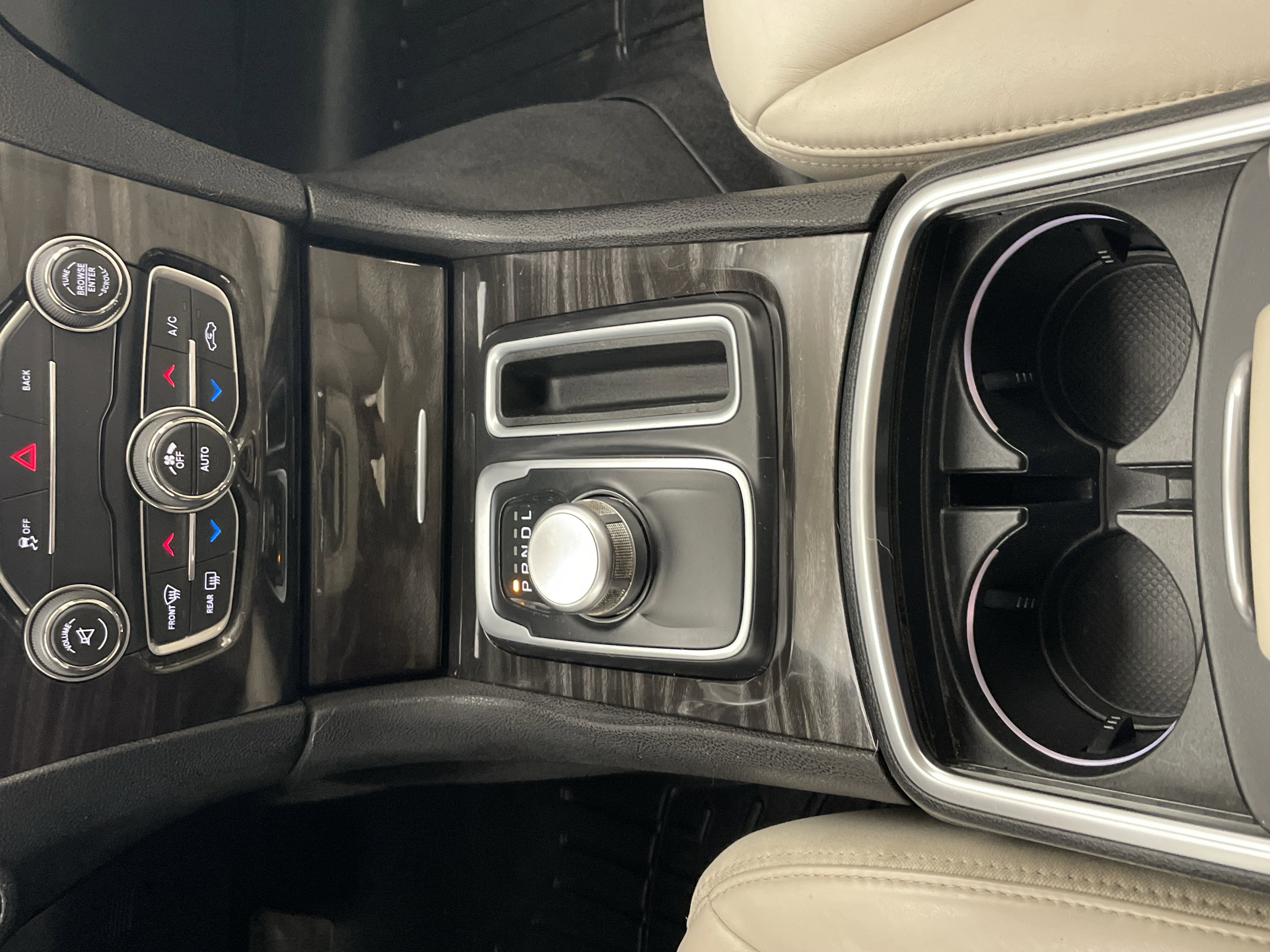 2015 Chrysler 300 Limited