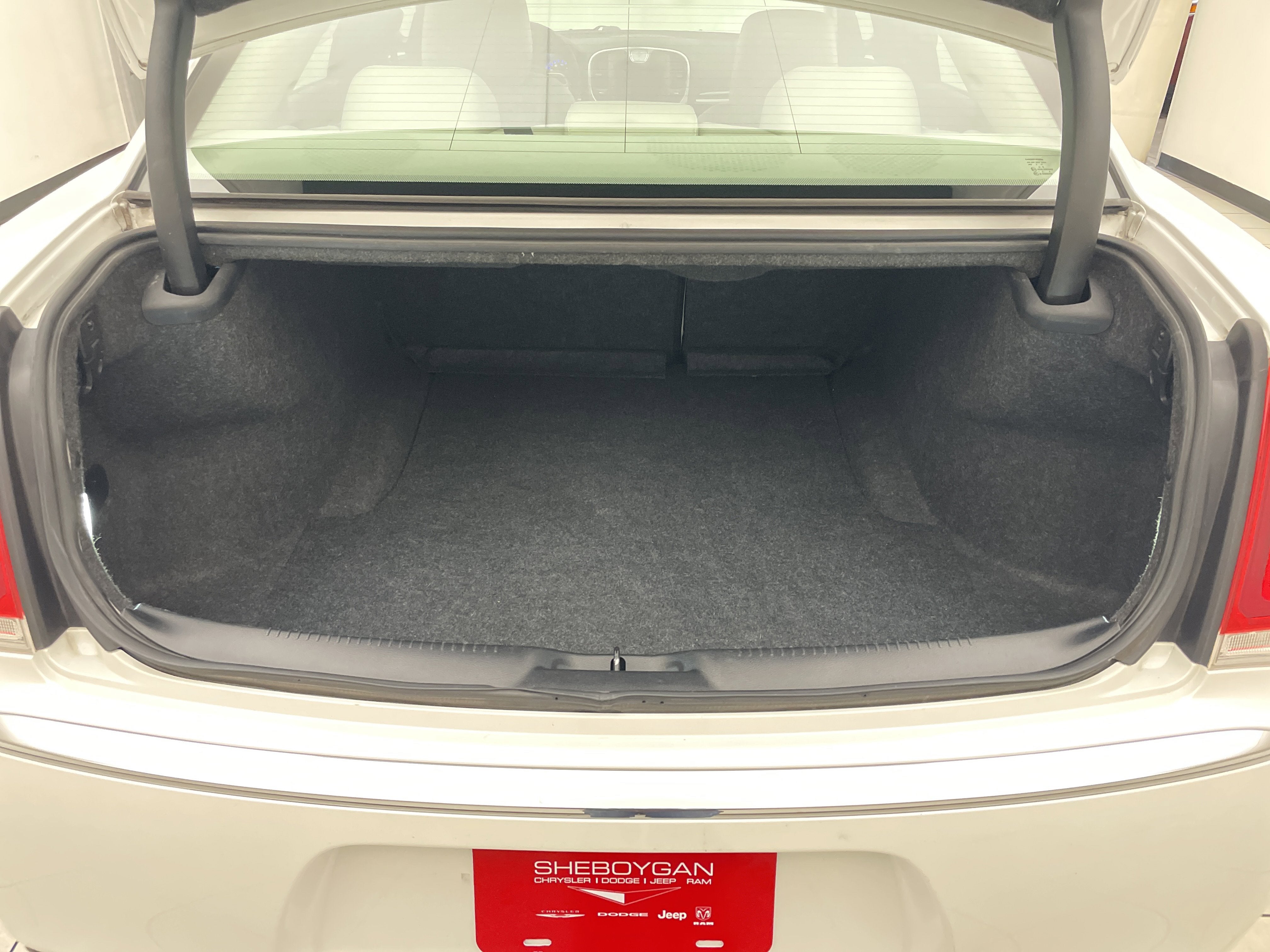 2015 Chrysler 300 Limited