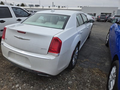 2015 Chrysler 300 Limited
